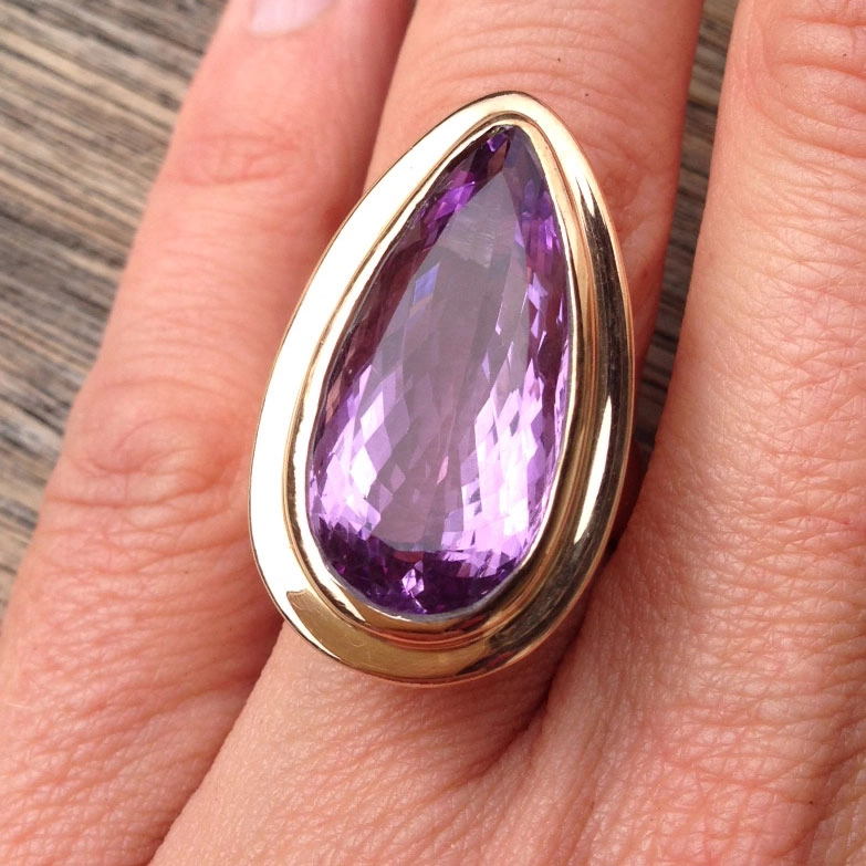Edelstein-Ring, 925/-Silber, handgeschmiedet,