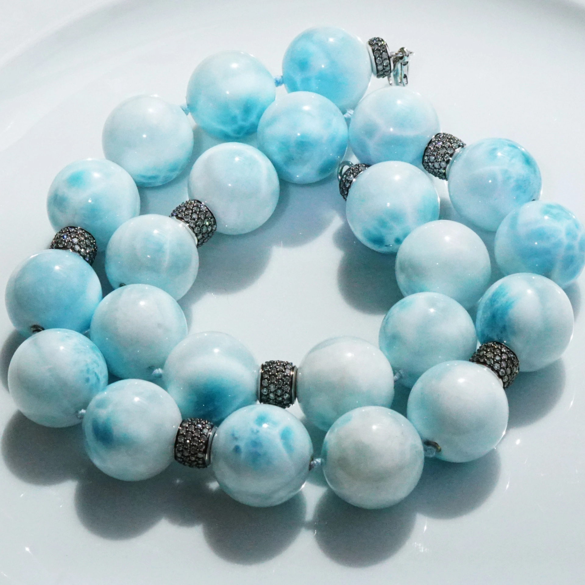 Larimar Brillant Collier 750er Weissgold..ein gigantisches Collier...20 mm Kugeln in AAA