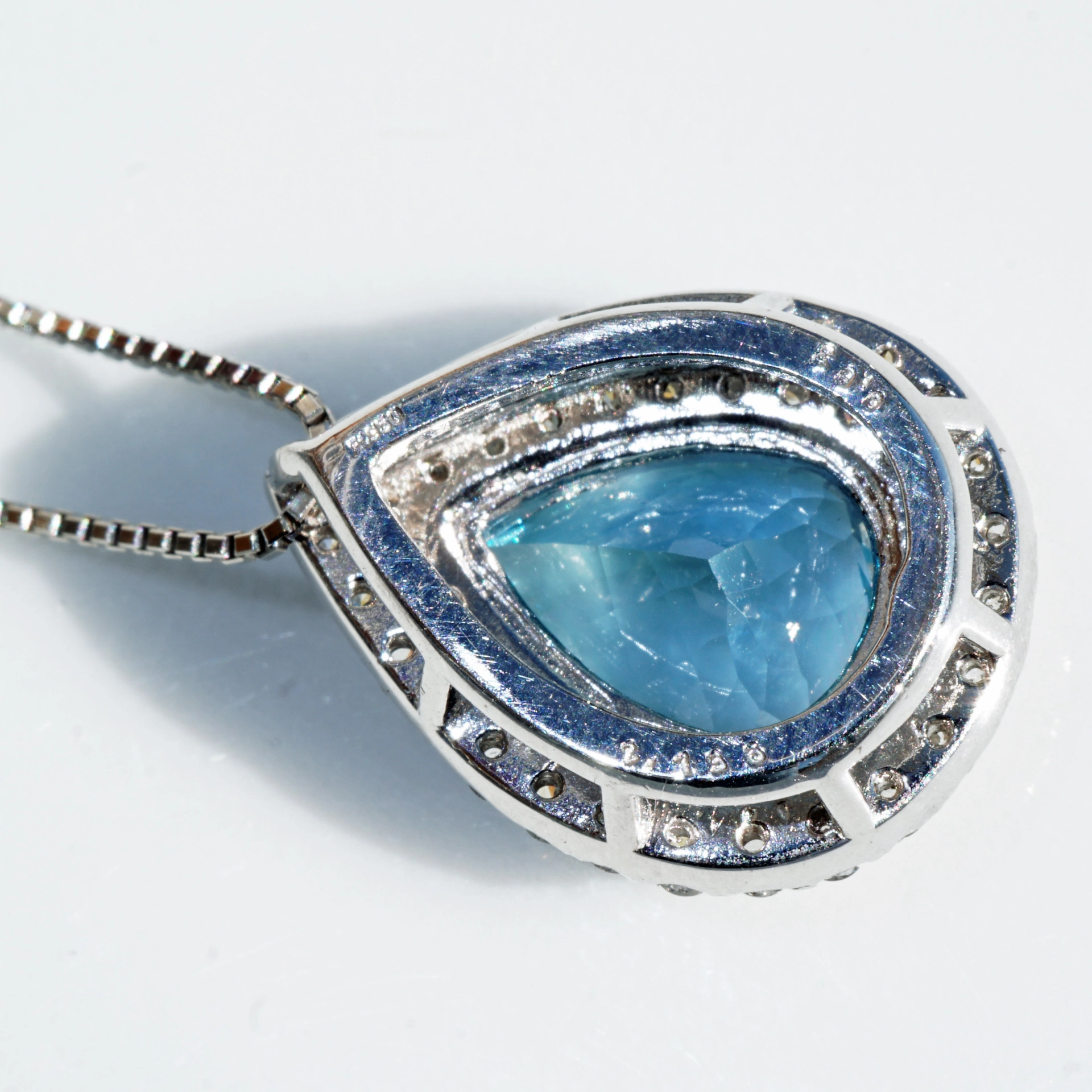Santa Maria Aquamarin Brillant Anhänger 2.73 ct 0.63 ct Platin 950 intensive Farbbrillanz
