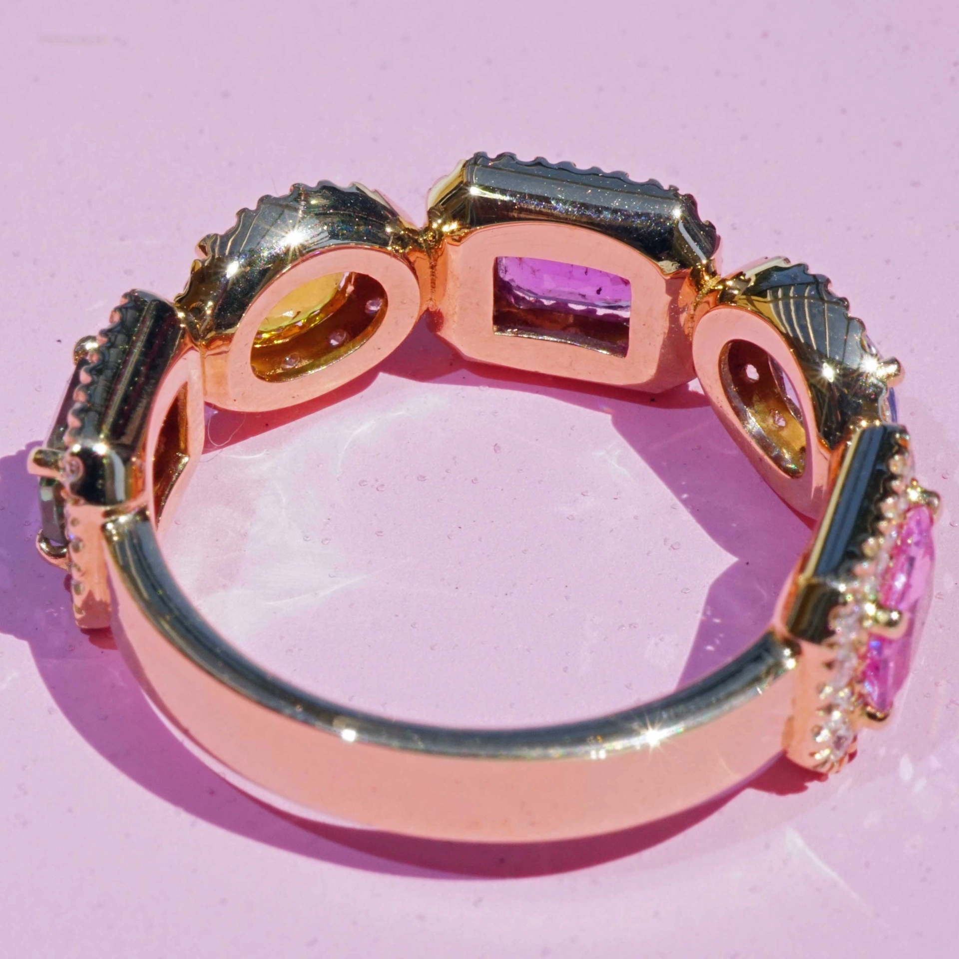 Multi Farben Saphir Brillant Ring made in Italy grandiose Farben 2.34 ct 0.55 ct 750er Rosegold