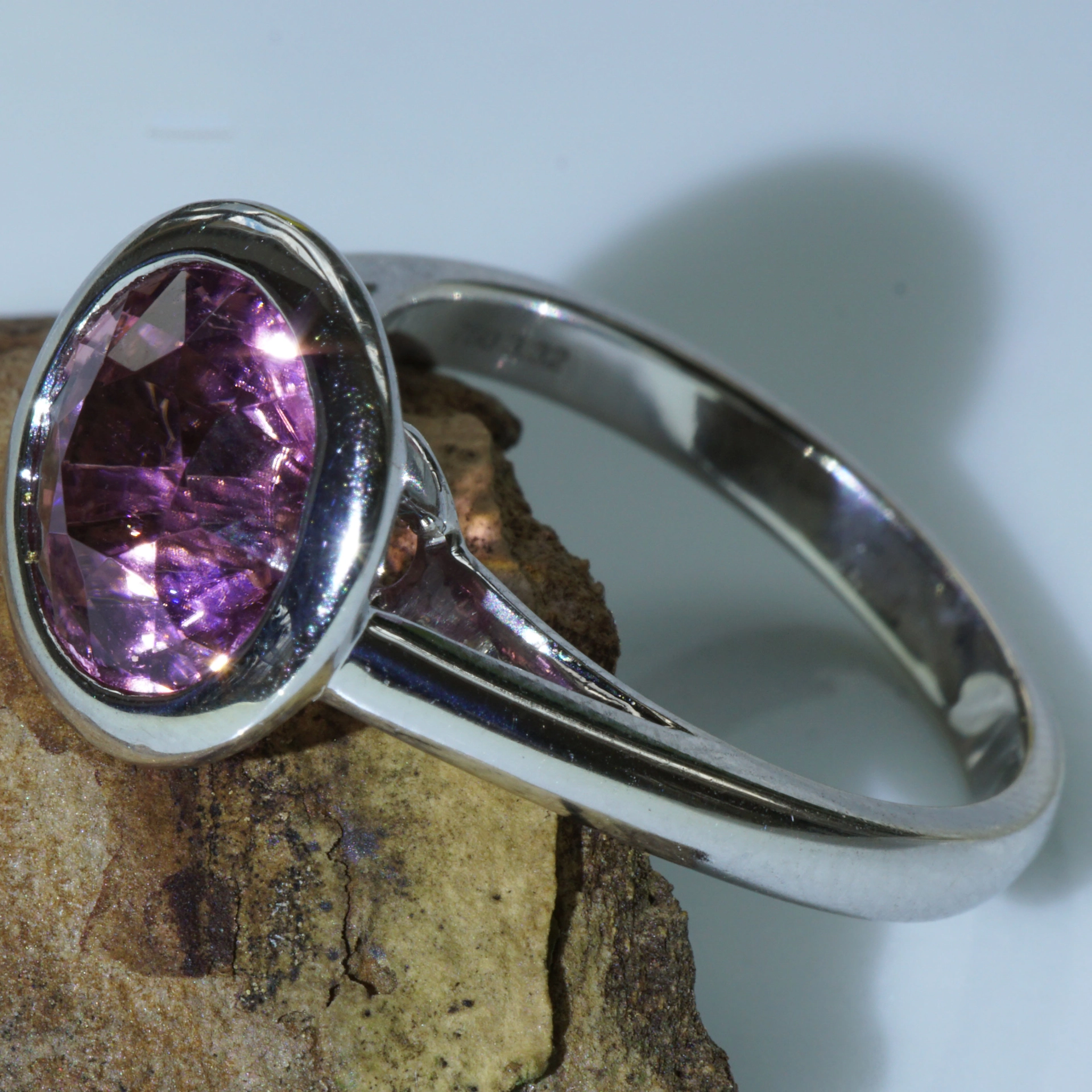 Pink Turmalin Ring AAA+ Afghanistan 3.32 ct unbehandelt! 750er Weissgold Brillanz/Leuchtkraft WoW