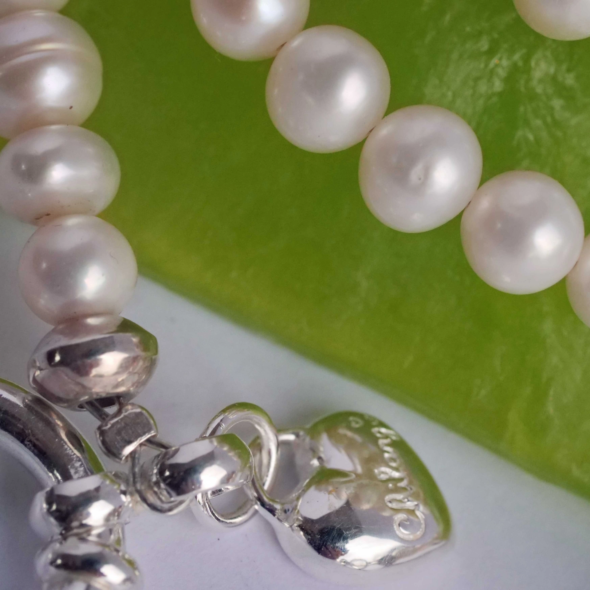 Neu eingetroffen!Chilango Perl Ketten in verschiedenen Variationen hier in weiss und 925er Silber
