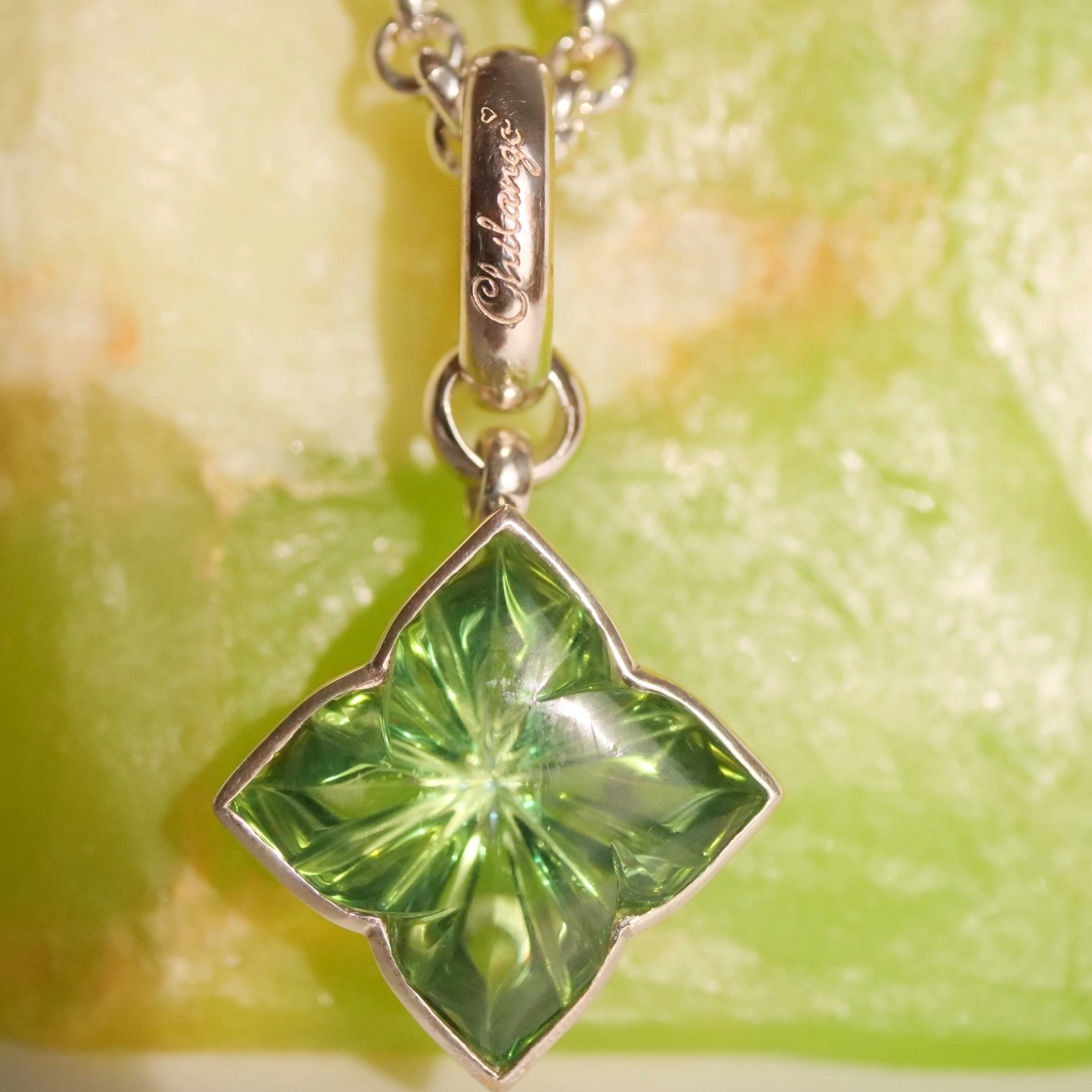 Chilango Anhänger Square Flower Diamond Cut Green Amethyst 925er Silber