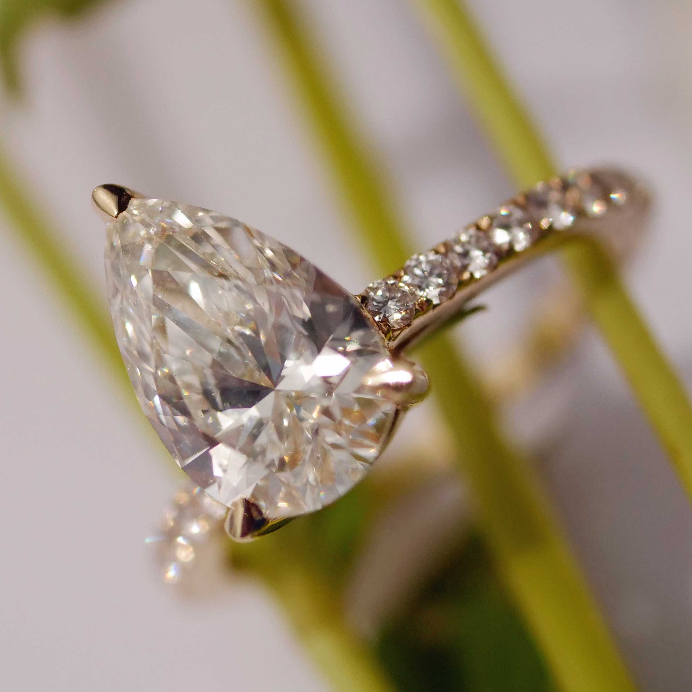 Brillant Ring 2.65 ct TW VS Labor Diamant in 585er Gelbgold.... für ein Bruchteil des Naturdiamant Preises  