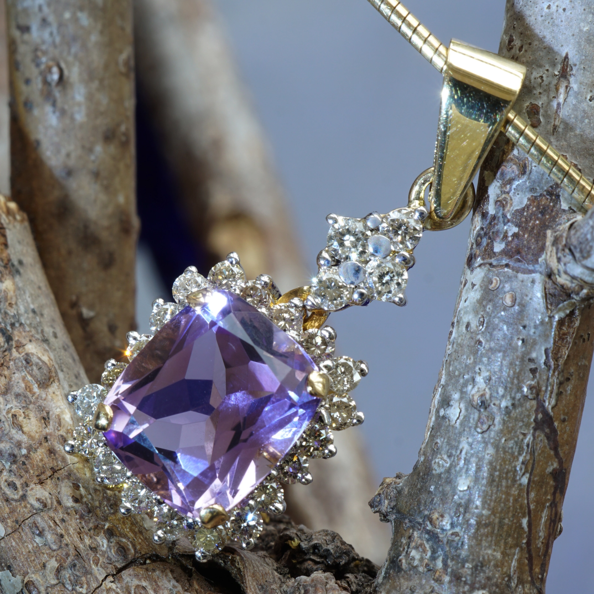 Amethyst Brillant Anhänger 750er Gelbgold 3.35 0.35 ct W VS-SI 6 Gramm Fliederfarben