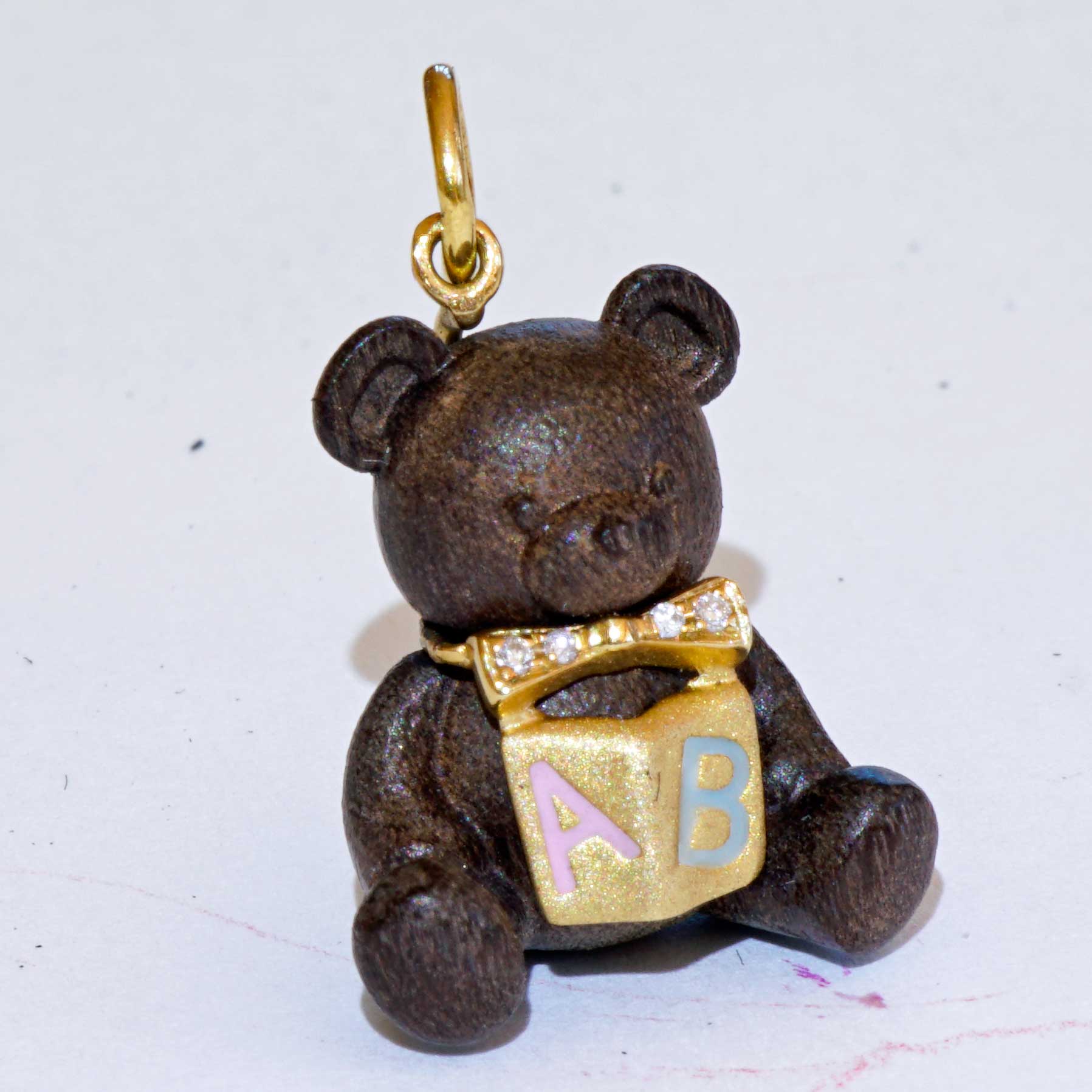 Brillant Anhänger Teddy Bärchen mit Buch 750er Gelbgold 22 x 14 x 9 mm zuckersüüs