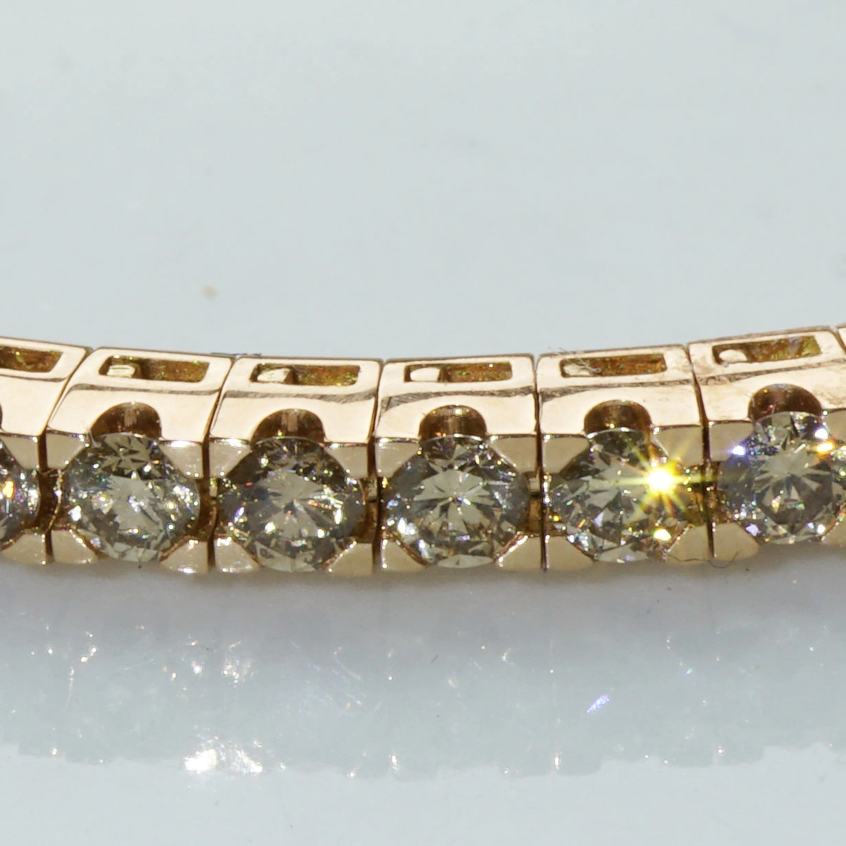 Flexi Brillant Armband 750er Rosegold 3.79 ct Exclusiv Edition Valenza feines Hellbraun VS