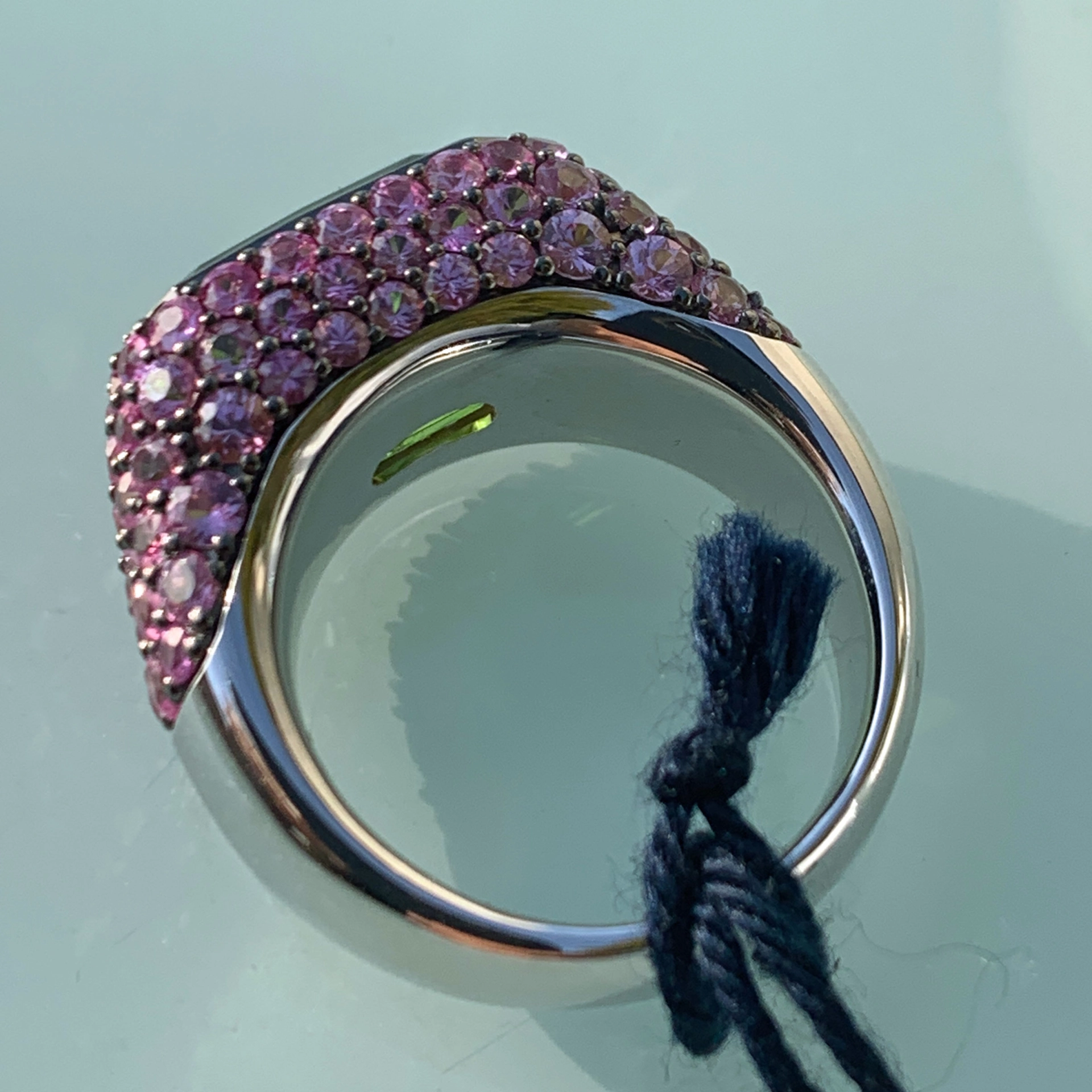 Saphir Peridot Ring 750er Weissgold Investment Edelstein Supat Mine Pakistan 9 ct mit Expertise