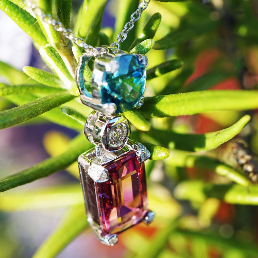 Zirkon Turmalin Brillant Anhänger in 750er Weißgold gearbeitet 1.87 1.69 ct