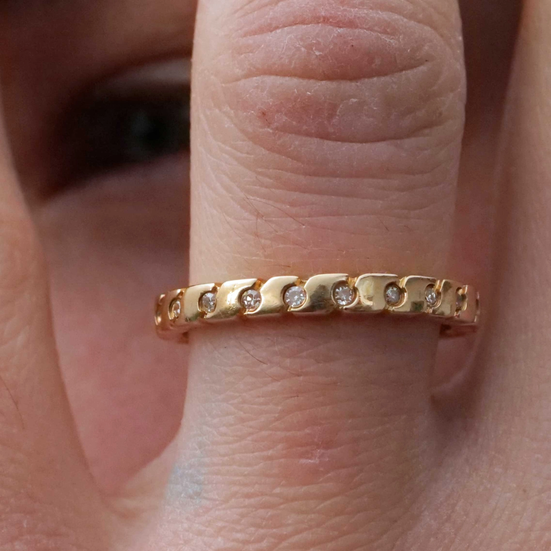 Herren Brillant Memoire Ring mit 22 Diamanten total ca. 0.25 ct TW VS-Si RW 19 mm 585 Gelbgold