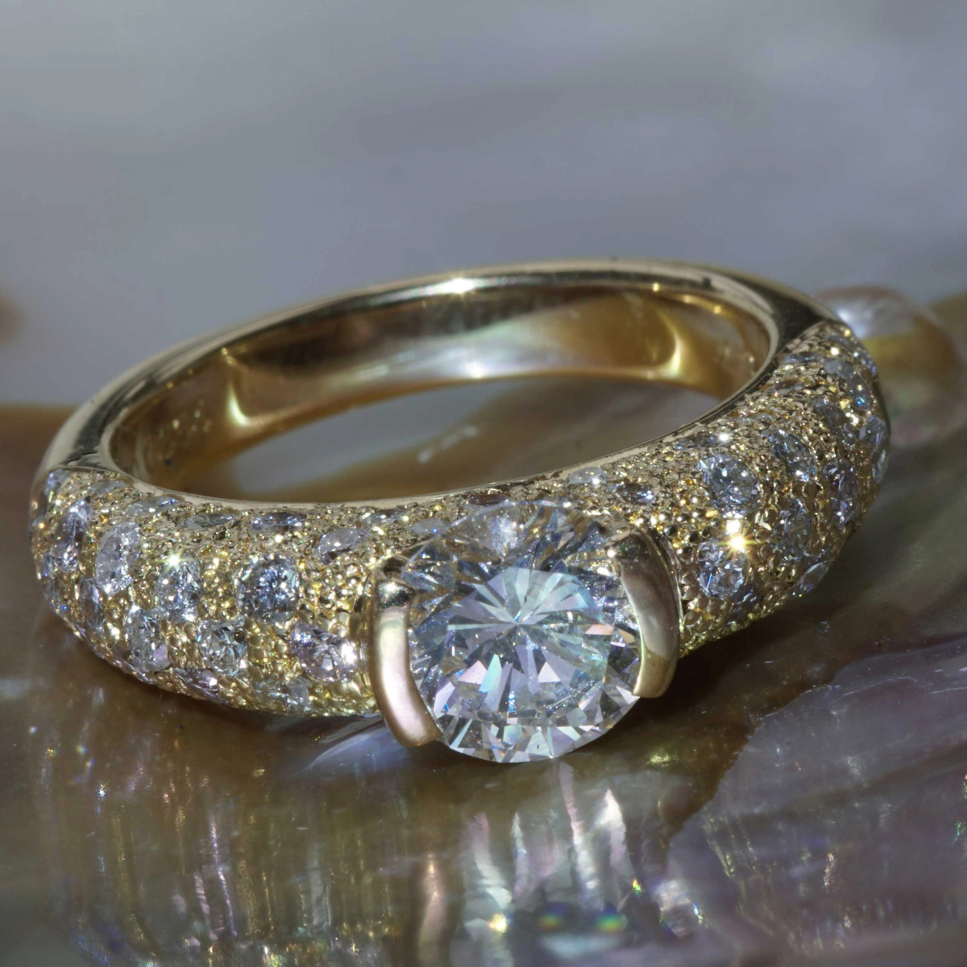 Solitär Brillant Ring 0.847 ct 0.334 ct 750er Gelbgold Handarbeit...schöne zeitlose Fassung..ein Hig