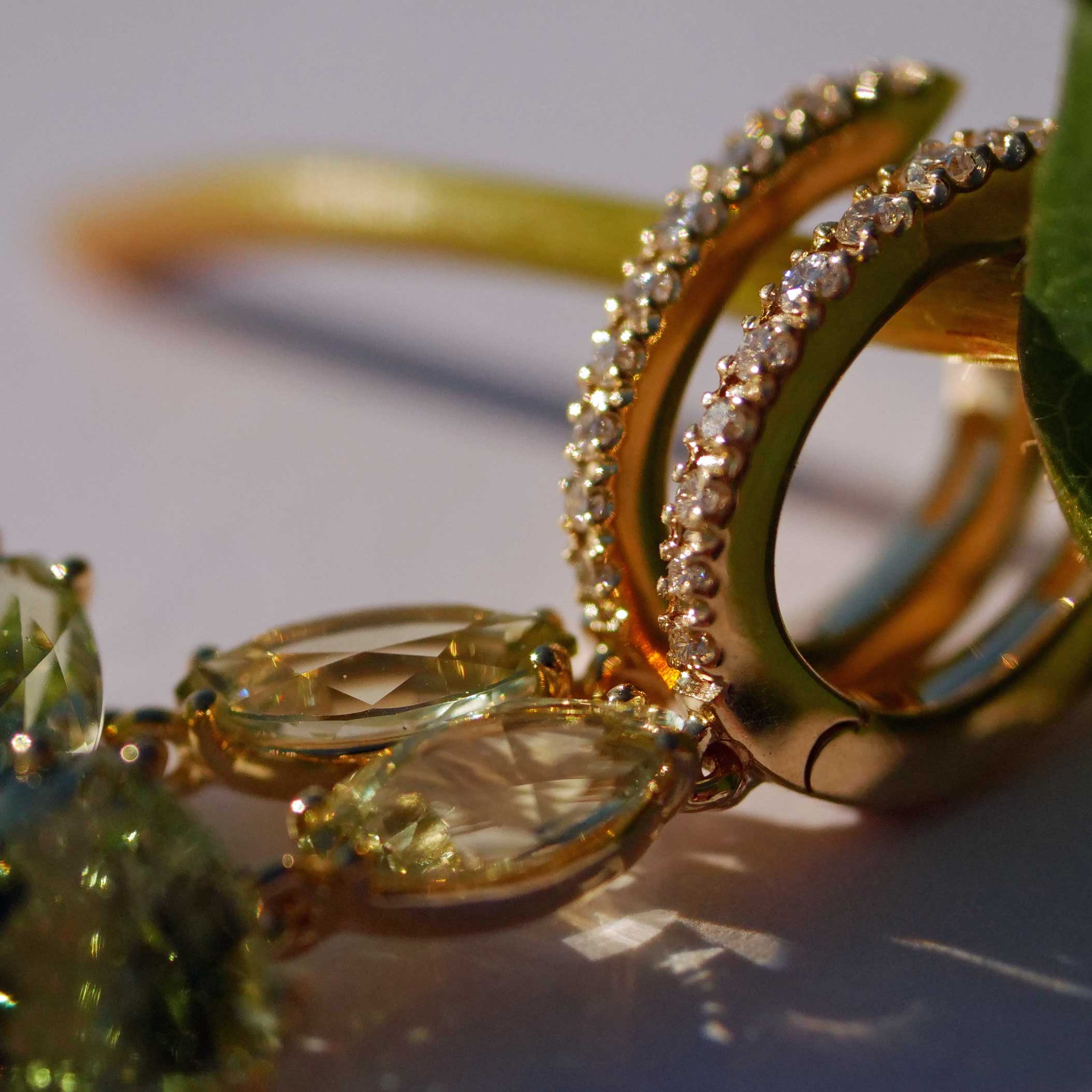 Chrysoberyll Turmalin Peridot Brillant Ohrhänger 750er Gelbgold 10 ct AAA+...unglaubliches fragiles Farbenspiel
