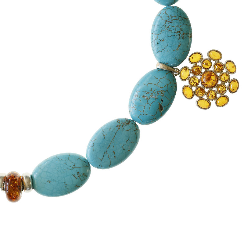 Howlith Bernstein Collier mit Magnetschliesse in 925er Silber und Blütenanhänger I So wirkt Bernstein frisch und modisch