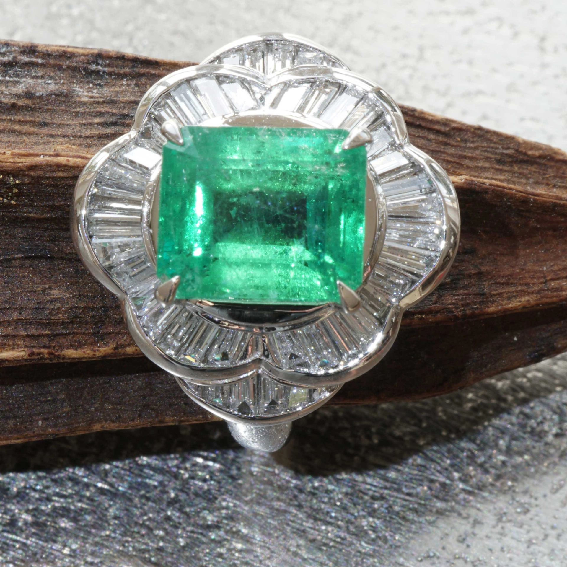 Smaragd Diamant Ring 900er Platin 3.11 ct 0.85 ct TW VVS Kolumbien Feine Qualität