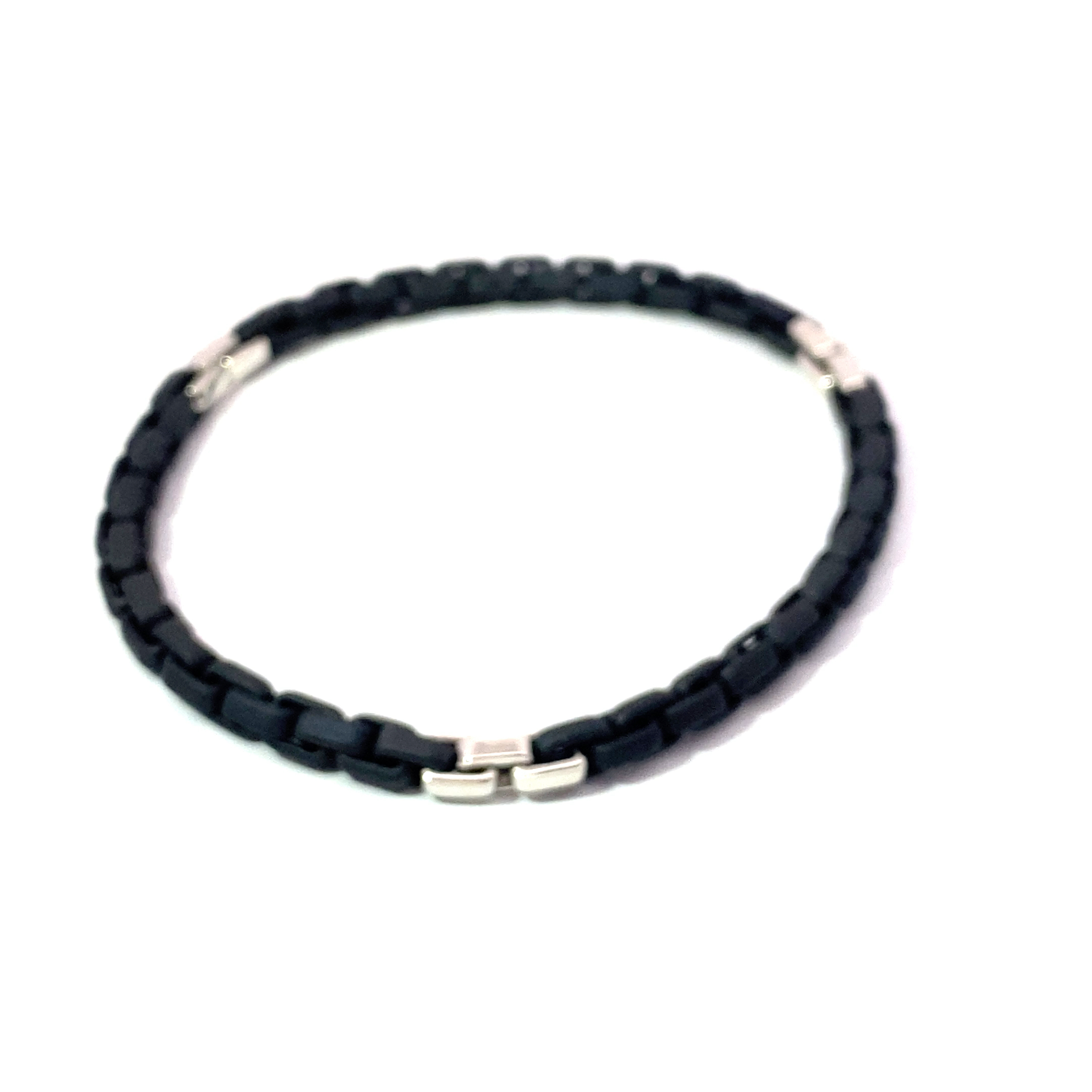Unisex Armband Moove Titan schwarz matt 950er Platin von Silhouette Schmuck Bentner