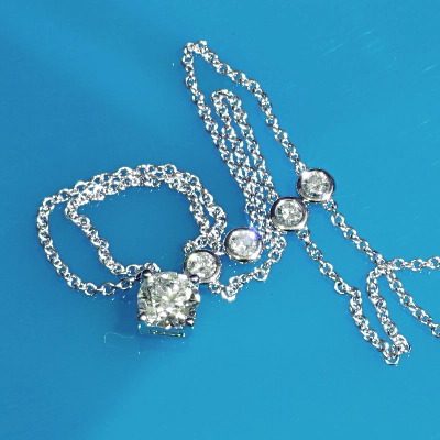Brillant Collier rund 0.60 ct E hochfeines weiss SI2 5.25-5.31x3.39 mm GIA Gutachten 750er Weissgold