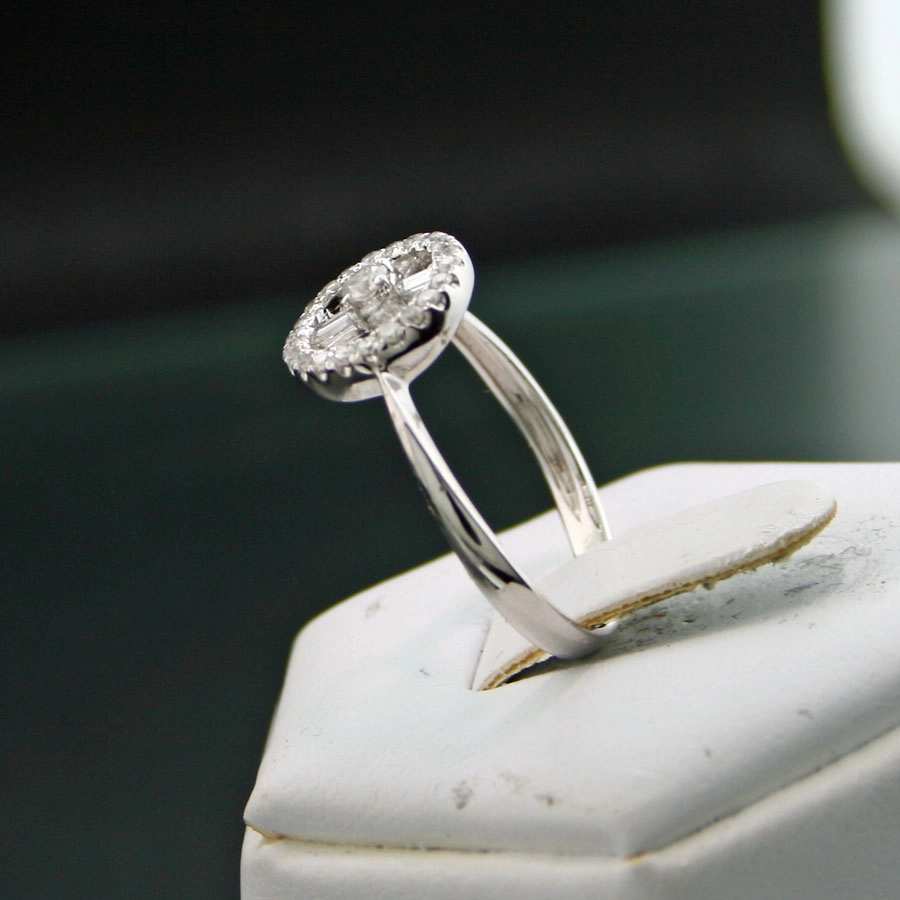 Diamant Brillant Ring 750er Weissgold 0.35 ct...Peace
