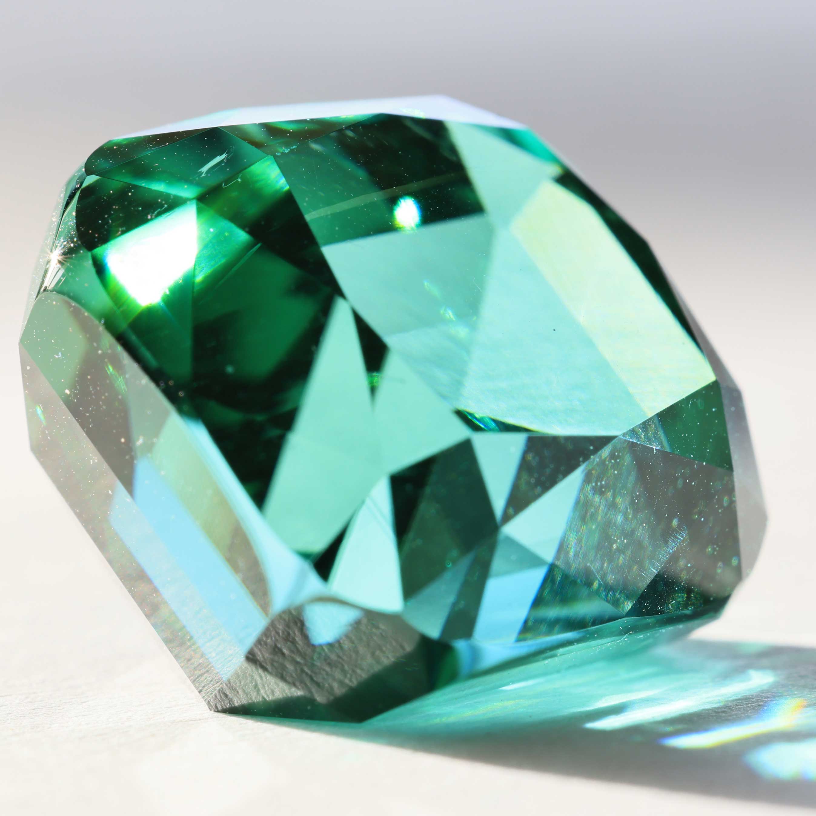Lagoon / Lagun Turmalin der Superklasse AAA+  21.56 ct Afghanistan 98% rein Investment Edelstein