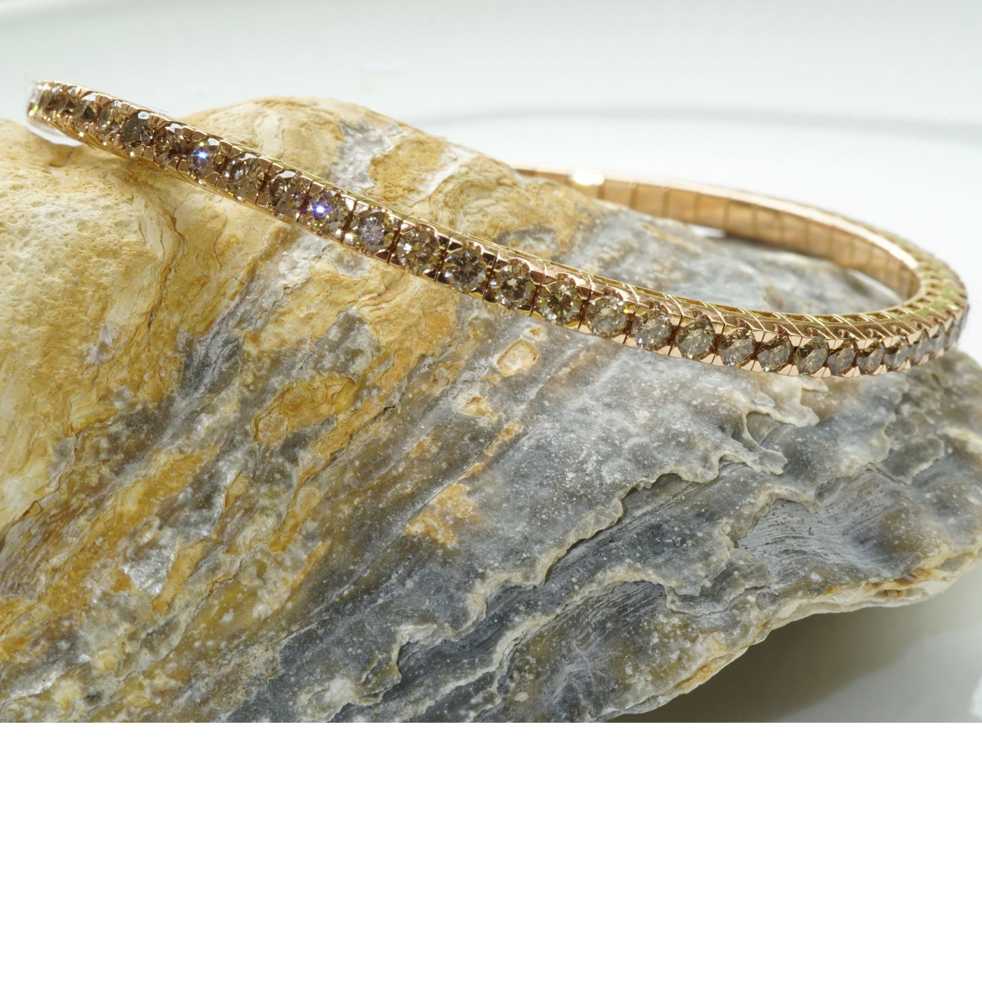 Flexi Brillant Armband 750er Rosegold 3.79 ct Exclusiv Edition Valenza feines Hellbraun VS
