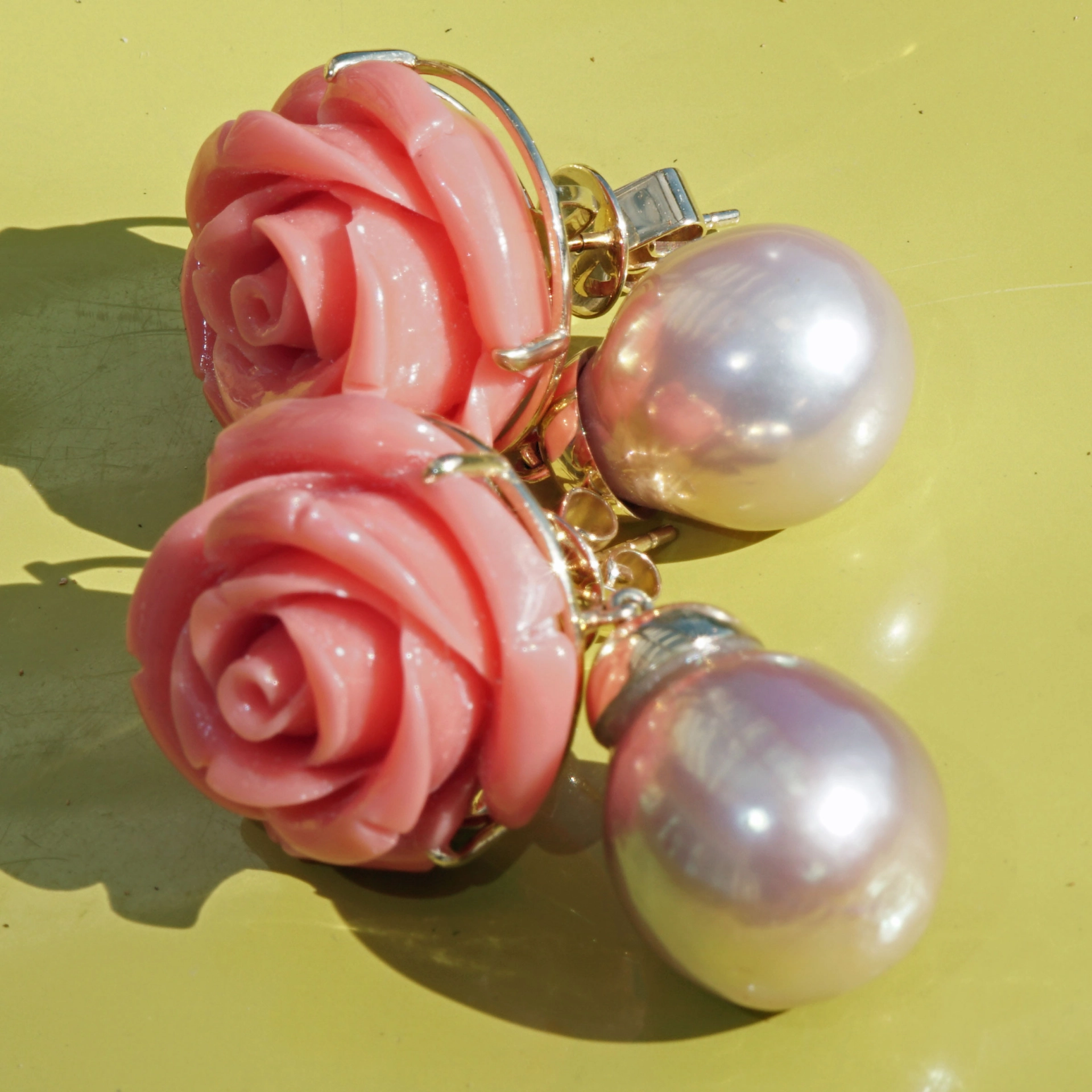 Korall Perl Ohrhänger Blütenzauber 585er Gelbgold....feinster Lüster...üppige Größe..Barockschmuck
