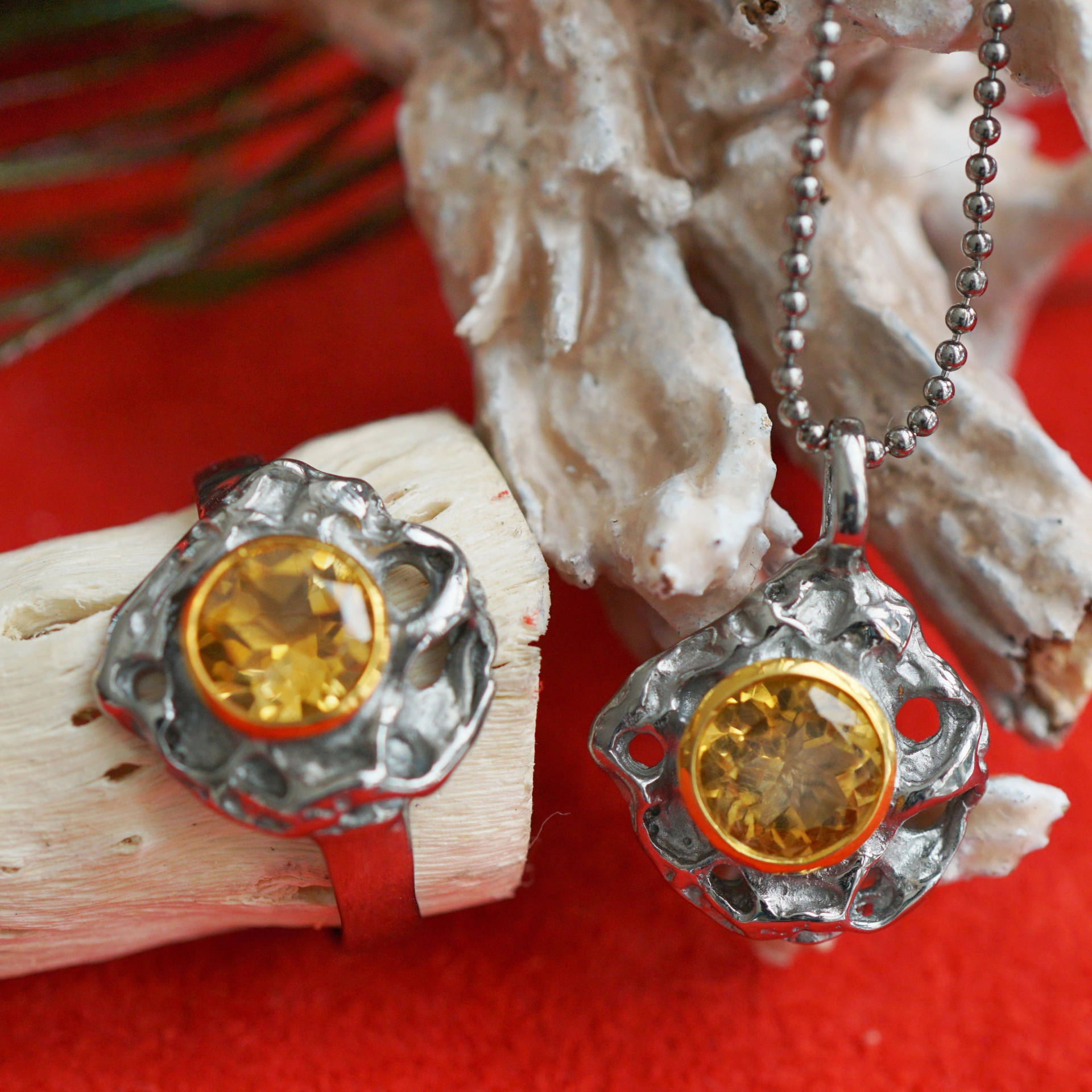 Set:Citrin Anhänger und Ring Silber schwarz rhodiniert 14,5 x 15 mm Handarbeit