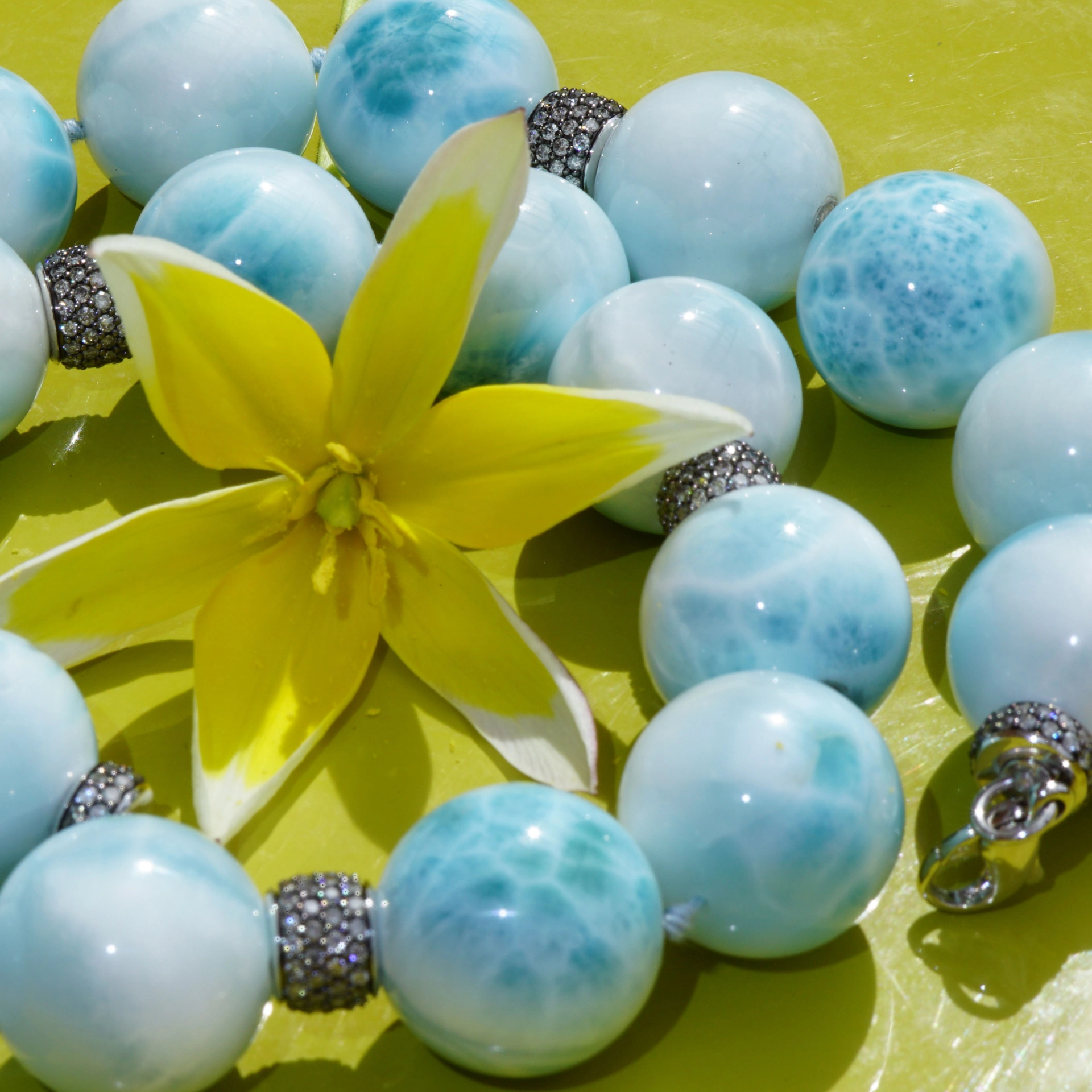 Larimar Brillant Collier 750er Weissgold..ein gigantisches Collier...20 mm Kugeln in AAA