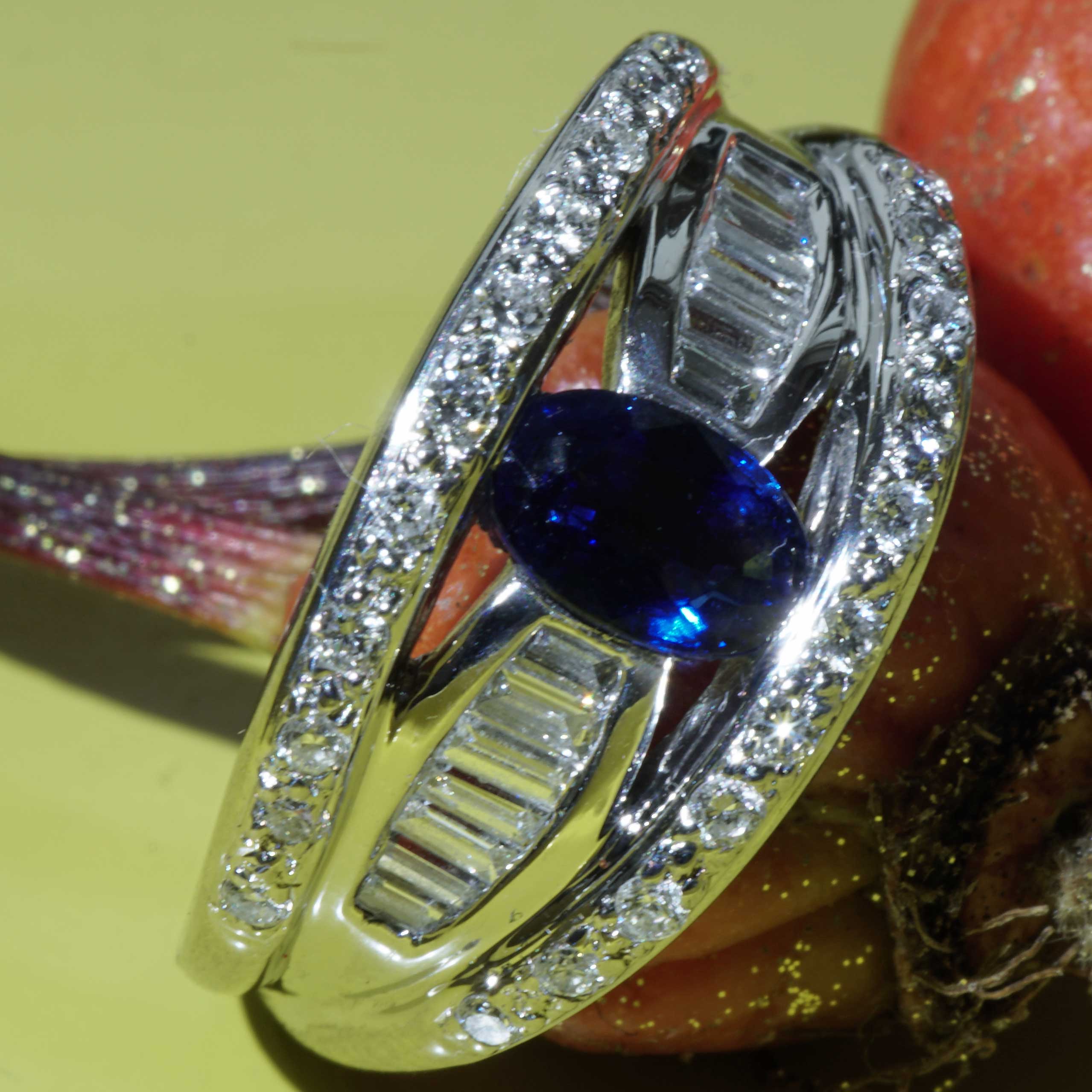 Saphir Brillant Ring 900er Platin 0.65 ct 0.50 ct feinster Saphir und Brillanten in Platin 