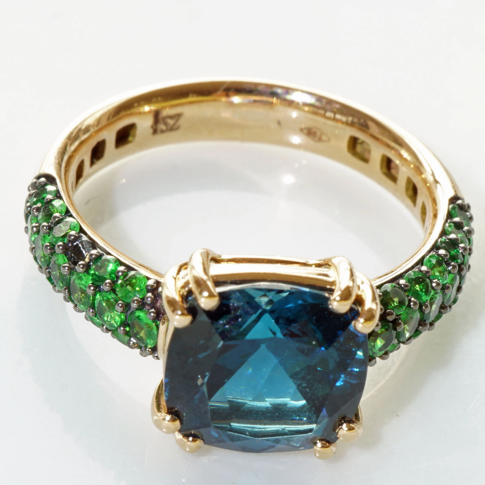 Blautopas Tsavorith Ring 750er Rosegold 3.63 ct 0.87 ct hochwertiges italienisches Design