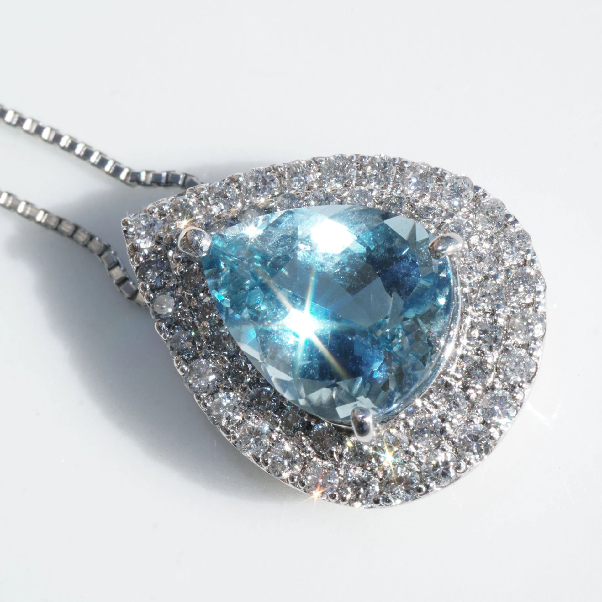 Santa Maria Aquamarin Brillant Anhänger 2.73 ct 0.63 ct Platin 950 intensive Farbbrillanz