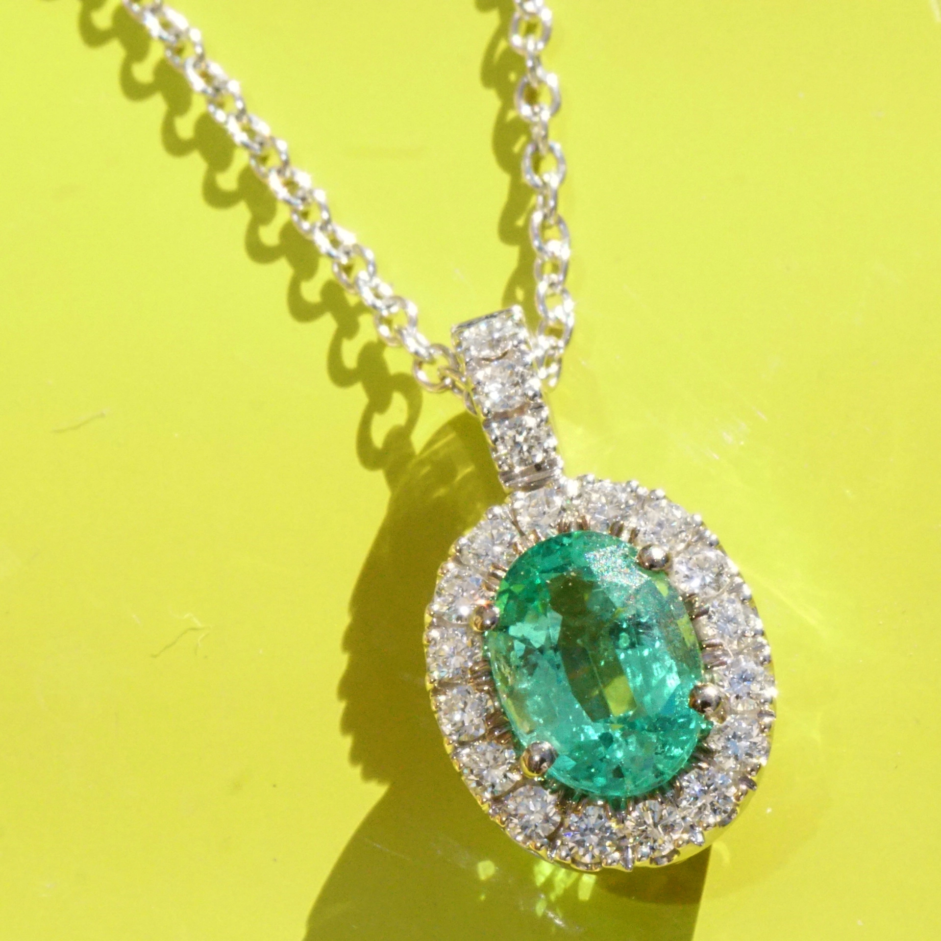 Smaragd Brillant Anhänger / Kette 750er Weissgold 0.73 ct 0.20ct....schönster Smaragd
