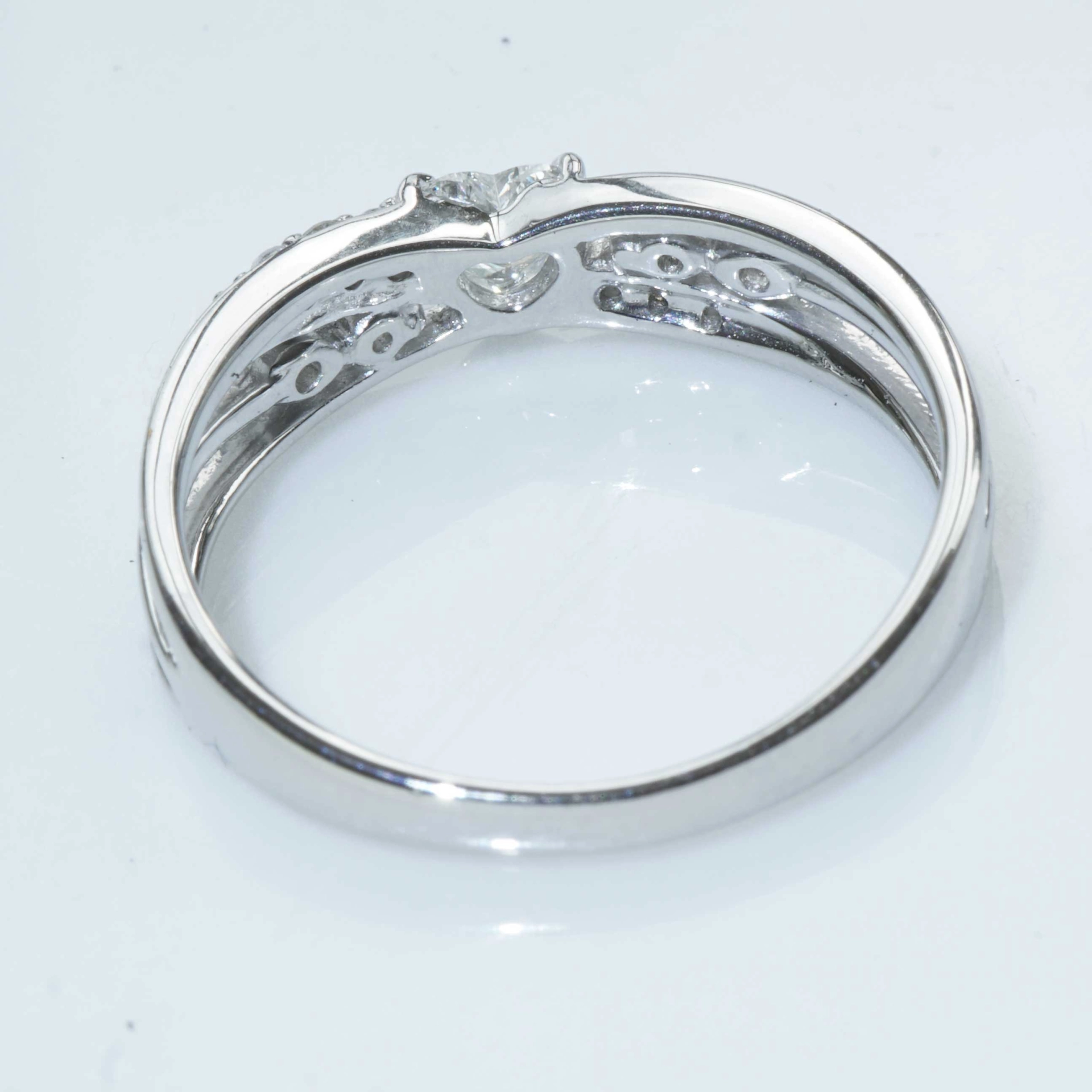 Diamant Herz Brillant Ring 0.217 ct 0.16 ct TW / SI 900er Platin....Love me....