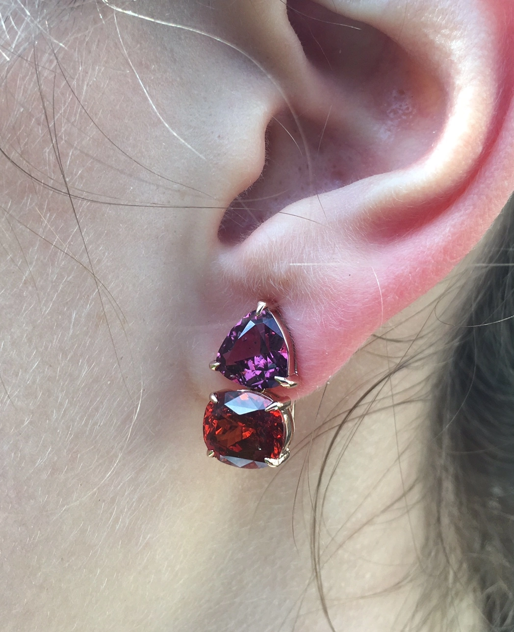 Seltene afrikanische Mandarin Granate/Rhodolith Ohrschmuck in 750er Rosegold