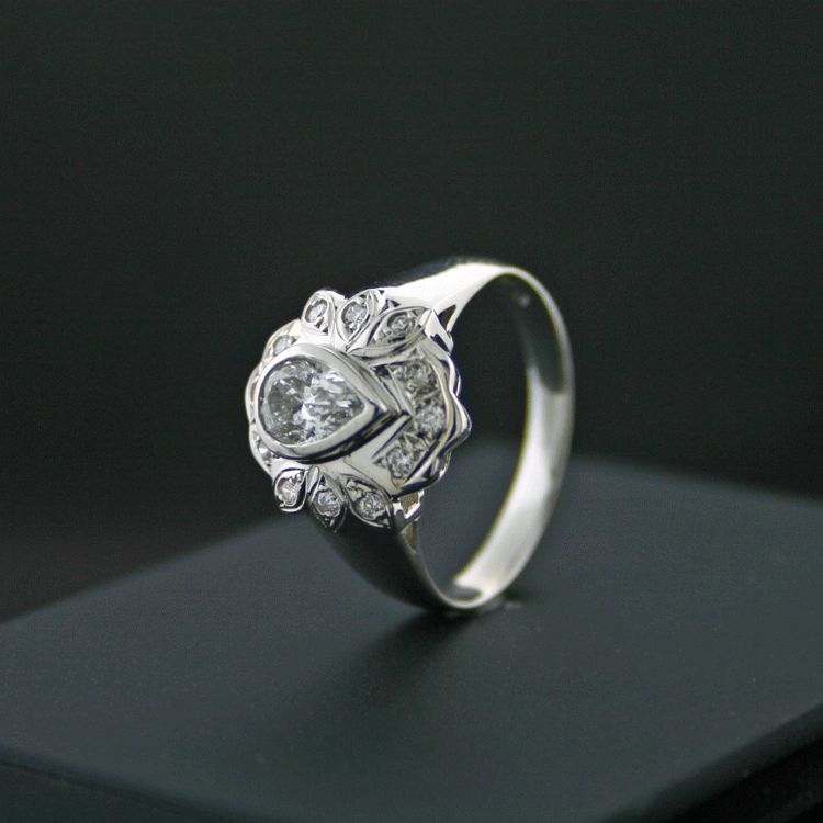 Diamanttropfen-Brillant-Ring, 850er-Platin
