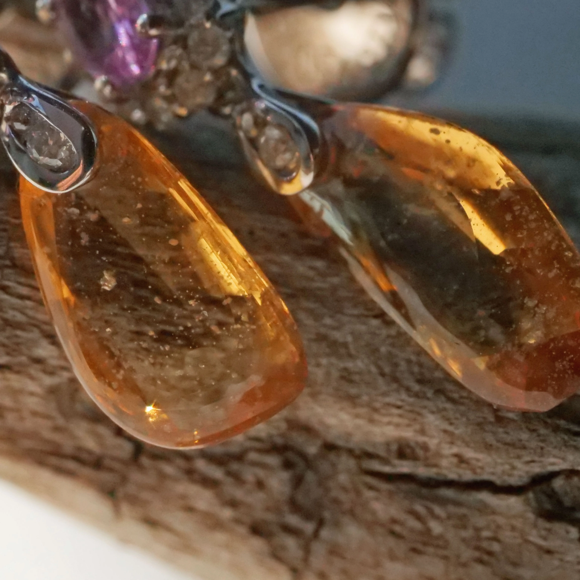 Pink-Gelbe-Saphir-Brillant-Ohrh-nger-750er-Gelbgold-P1101828 Pink Gelbe Sugarloaf Saphir Brillant Ohrhänger 750er Gelbgold..außergewöhnliche Formen und Farben..g