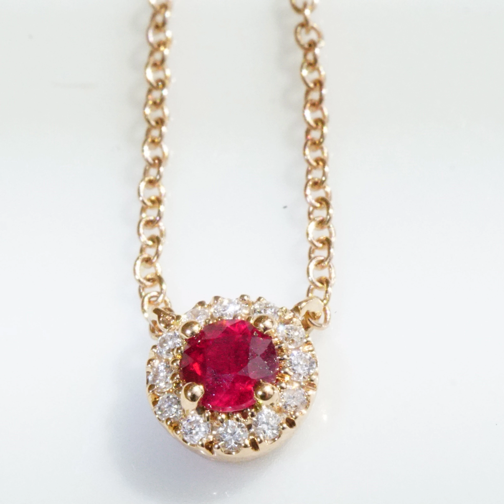 Rubin Brillant Collier 750er Rosegold...die kleinsten Petit Colliers im Sortiment....wie süß