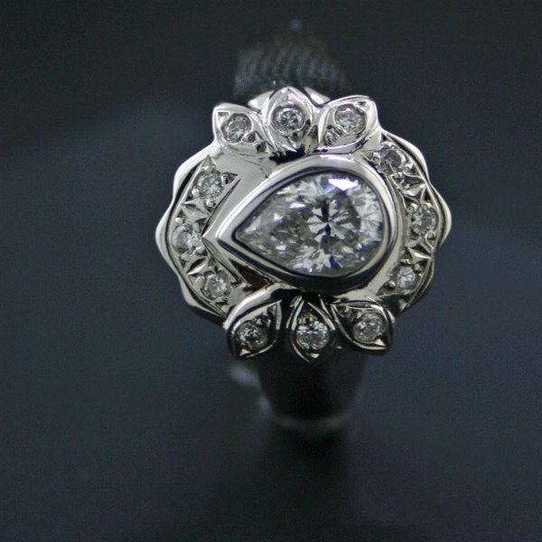 Diamanttropfen-Brillant-Ring, 850er-Platin