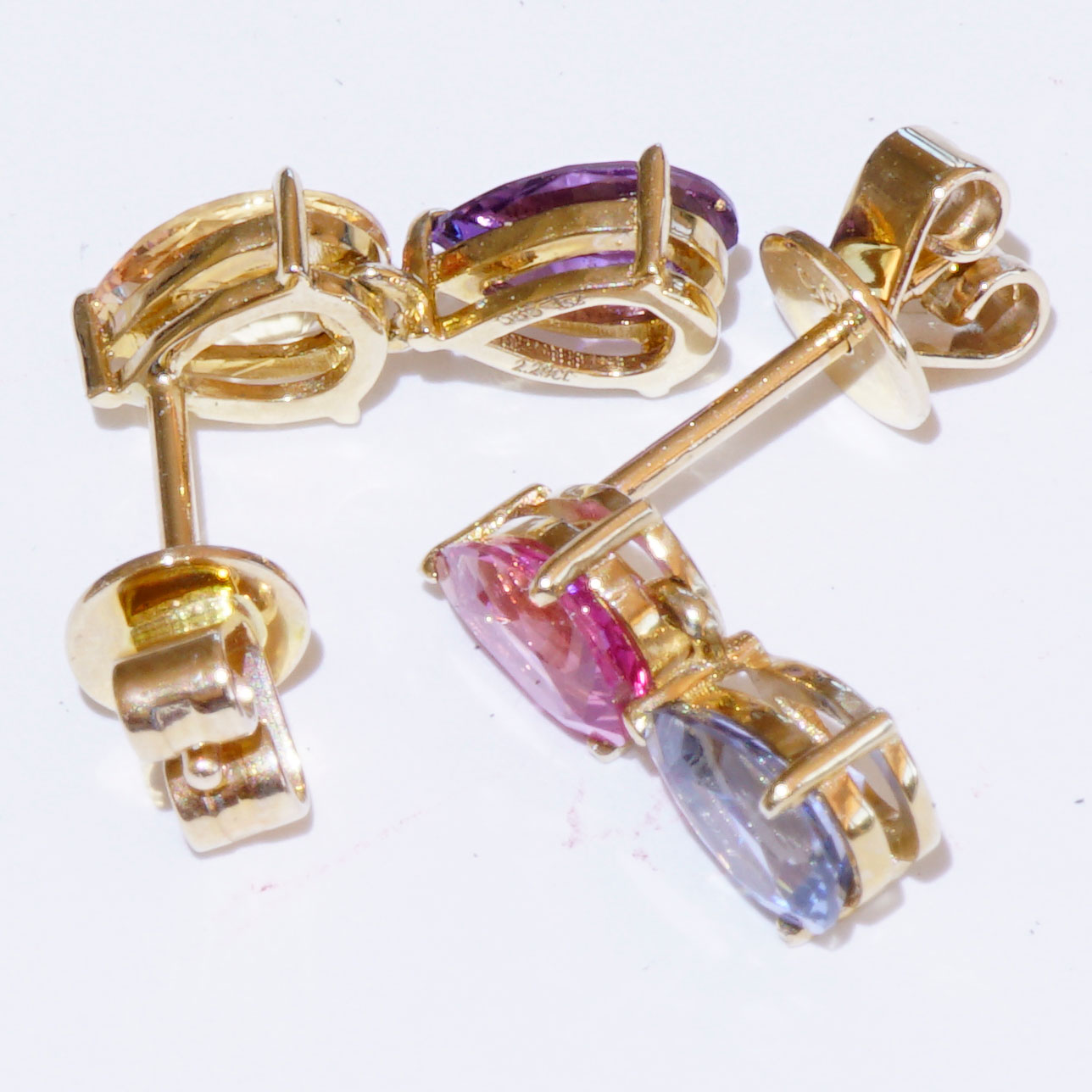 Saphir Ohrhänger 750er Gelbgold aus der Ilakaka Mine Madagascar pink blau aprikot lila NATURFARBE