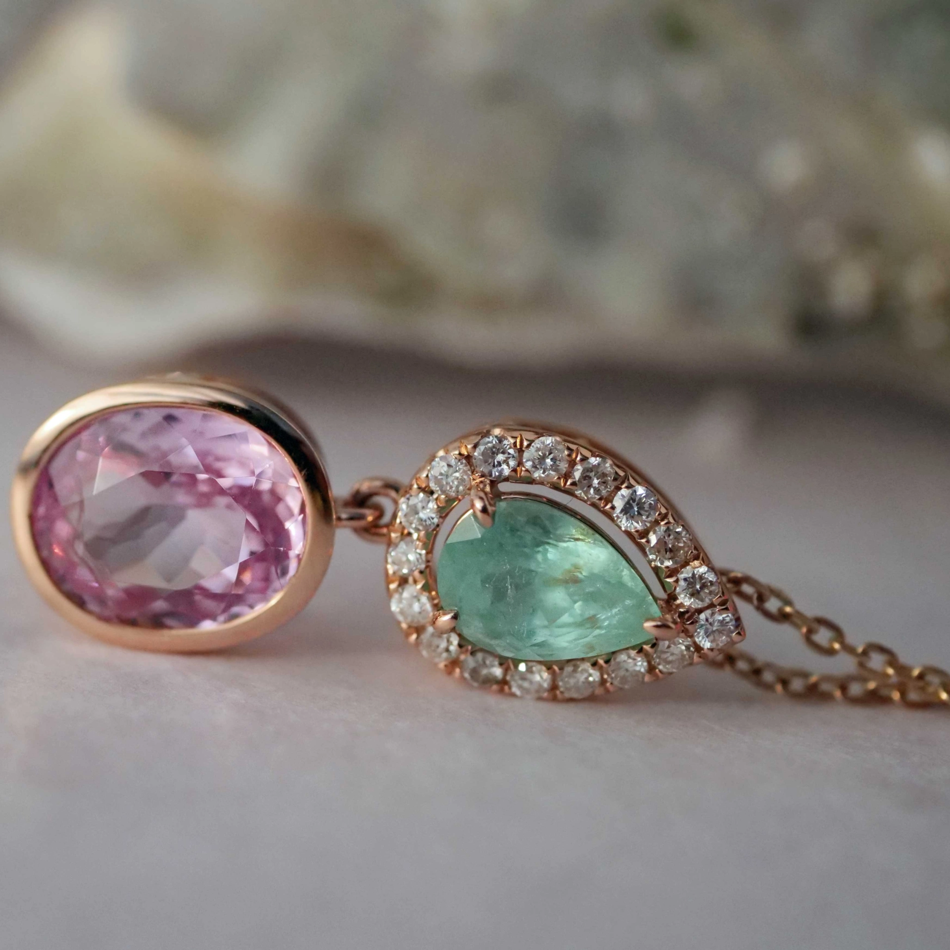 Paraiba Turmalin Spinell Brillant Anhänger 750er Rosegold Traumfarben Kombination Pink Blau-Grün