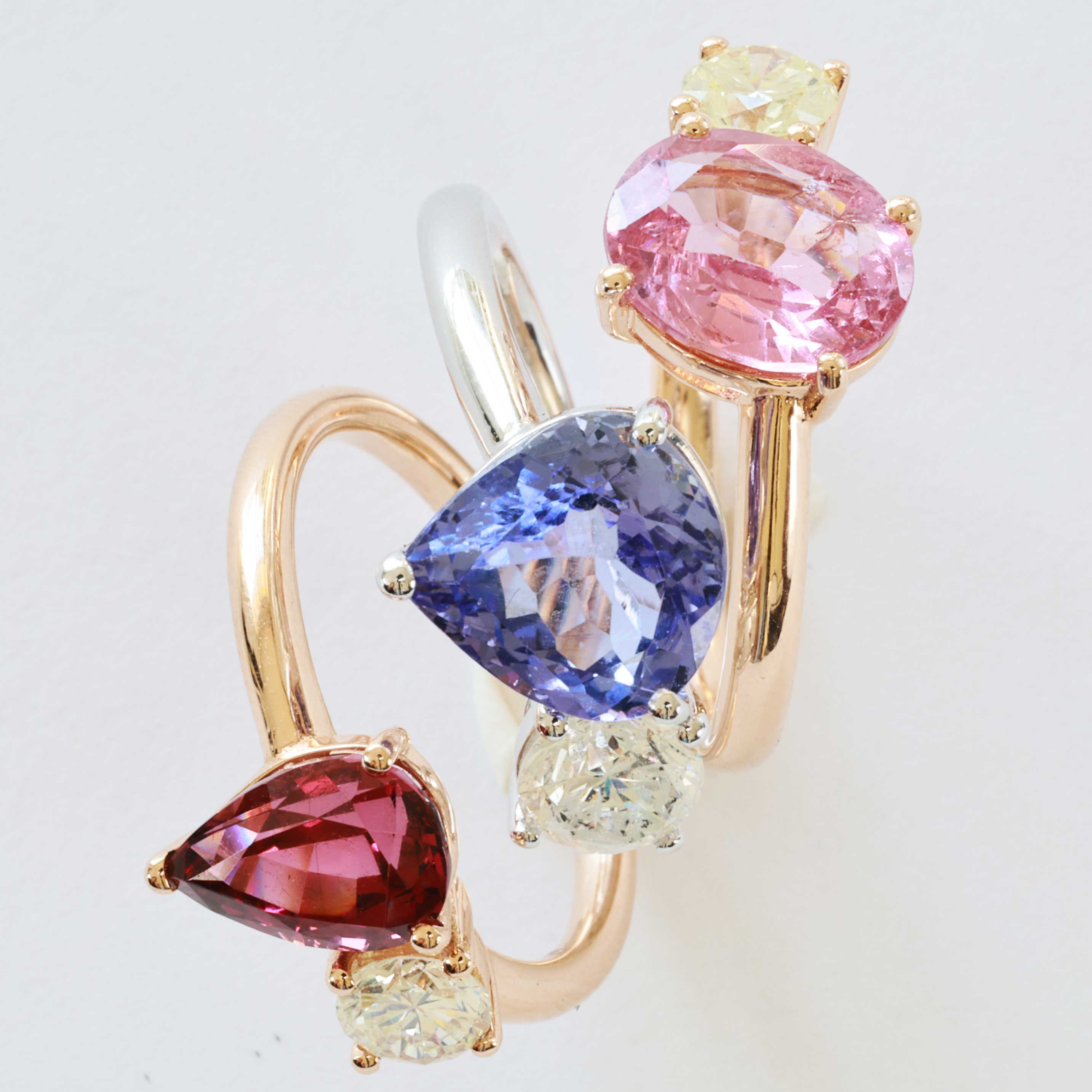 Rhodolith Brillant Ring 750er Rosegold 1.67 ct 0.25 ct tolles Design zum Kombinieren als Steckring 