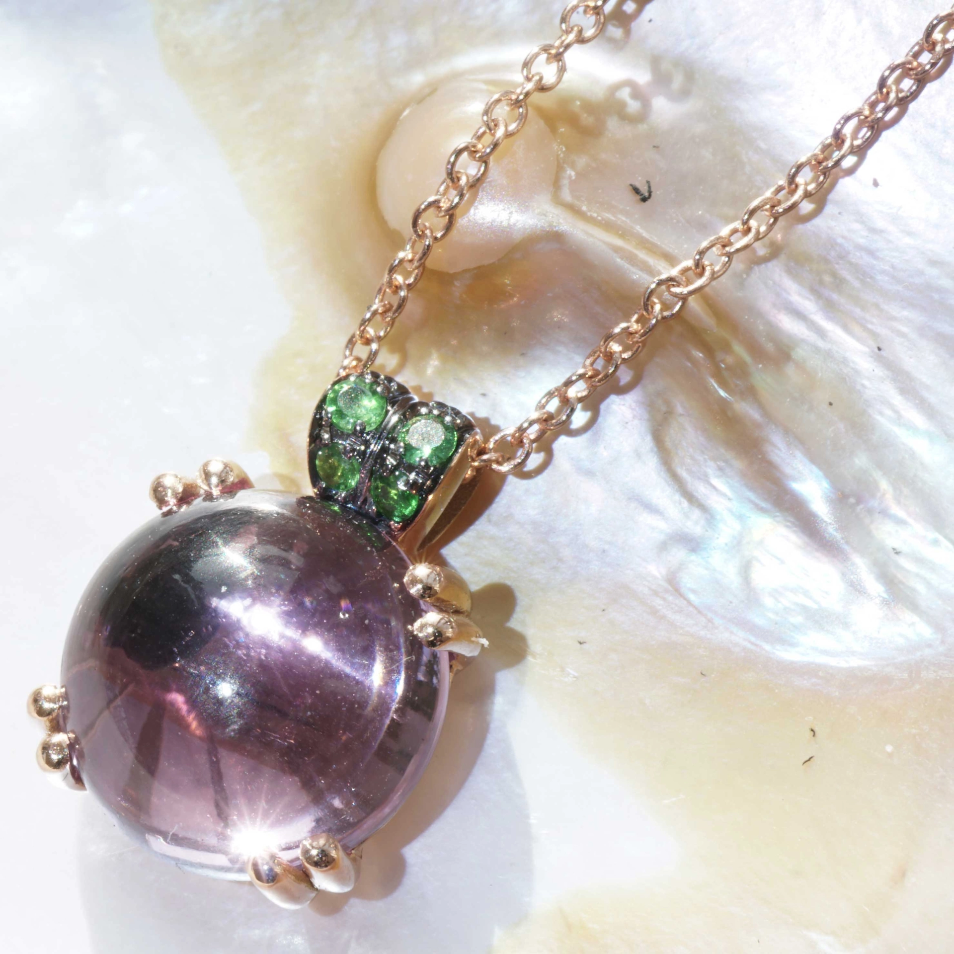 Amethyst Tsavorith Anhänger mit Kette 750er Rosegold...Bubbles..runde Edelstein Cabochons zum Verlie