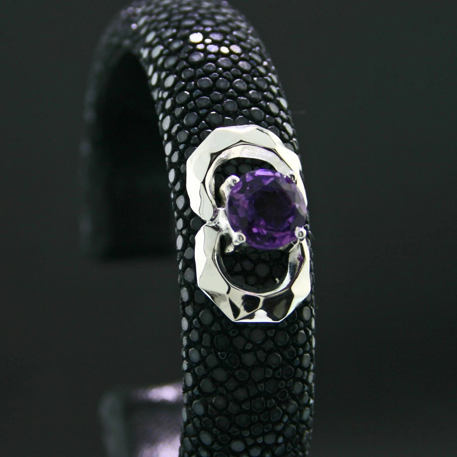 Amethyst Rochenleder Armreif 925er Silber korallpink 14 mm breit
