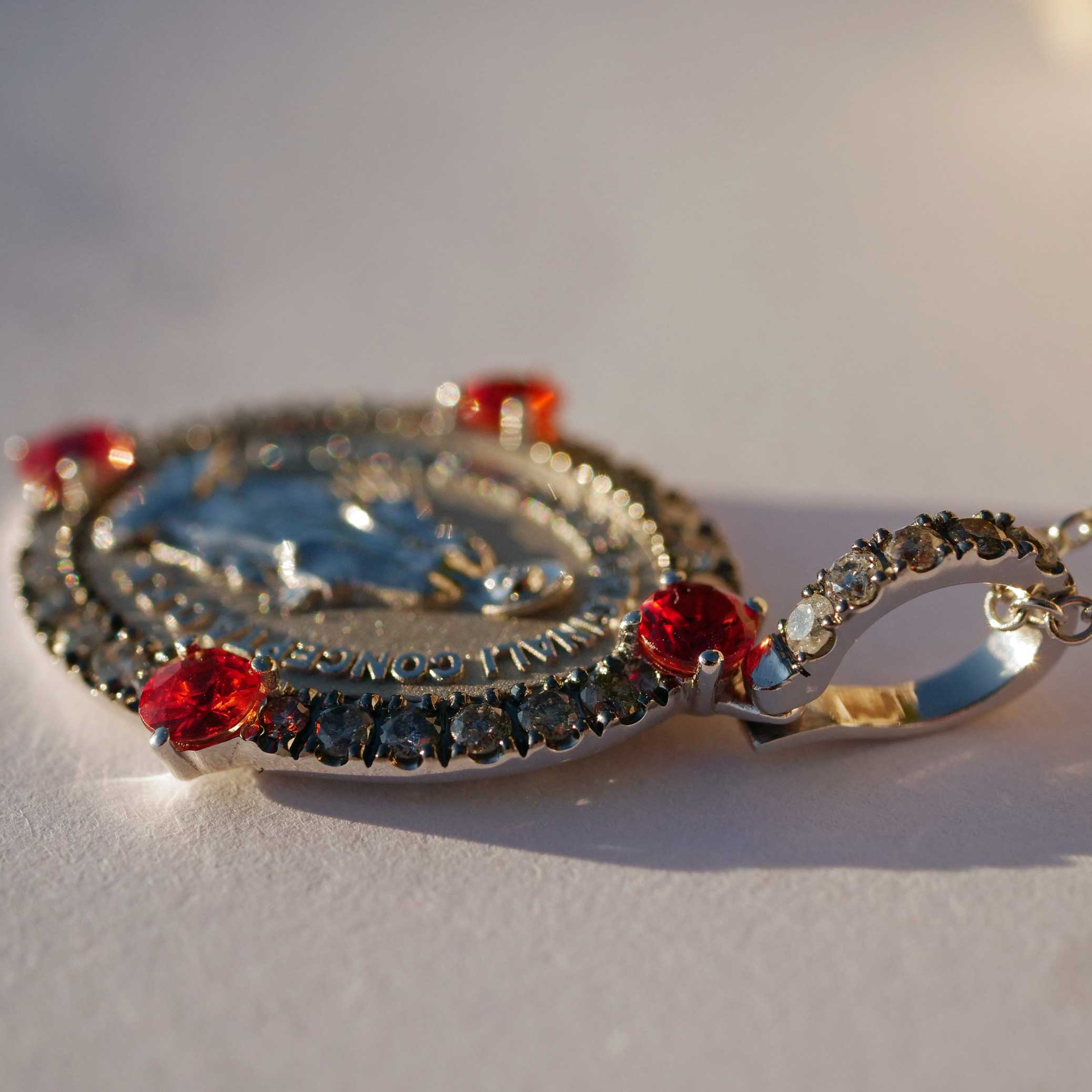 Saphir Brillant Madonnen Anhänger 750er Weissgold m. Kette 33 x 20 mm...so stylish 