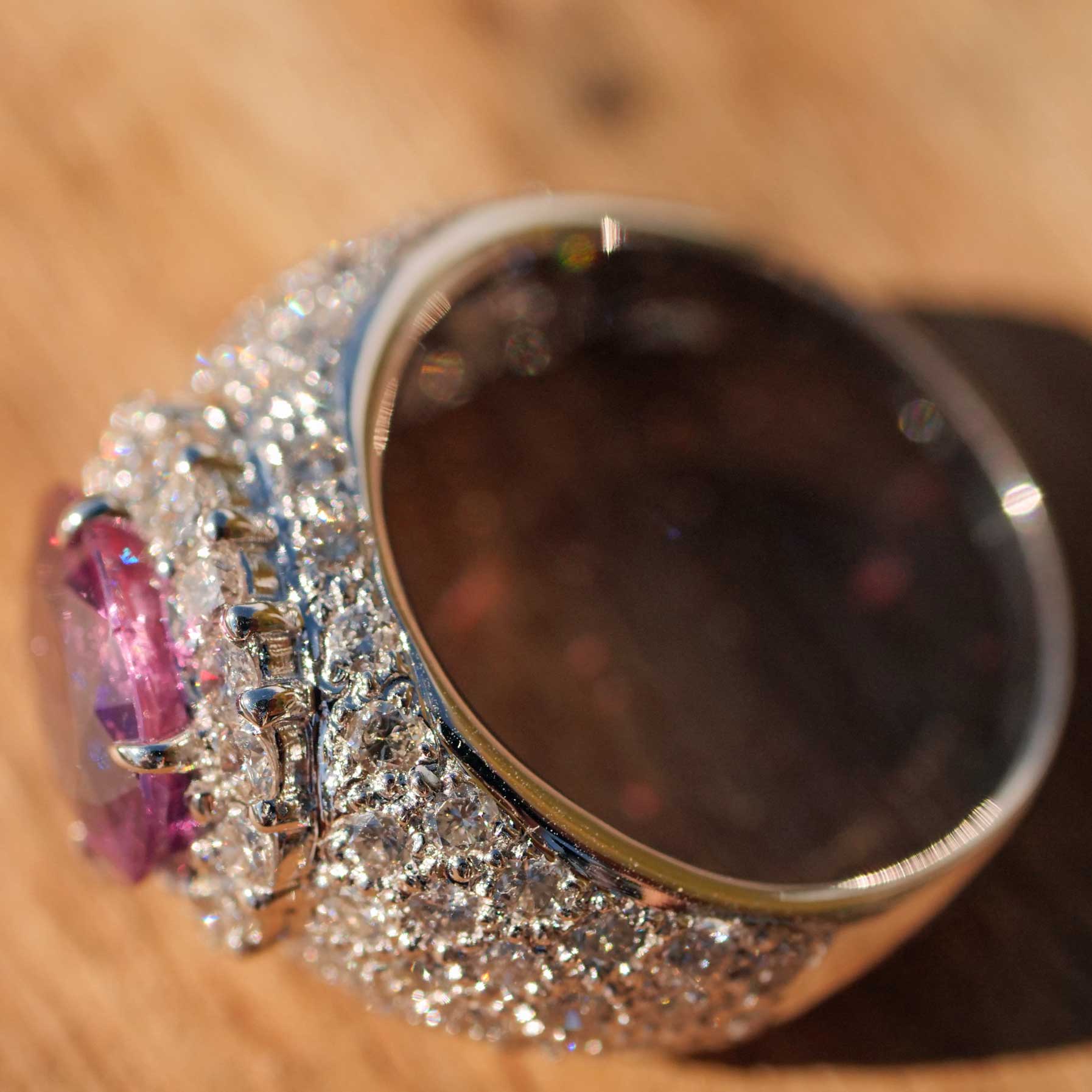 Ring Saphir Brillant 2.50 ct 1.76 ct so gross und so lebhaft pink ... TW VS  750er Weissgold 