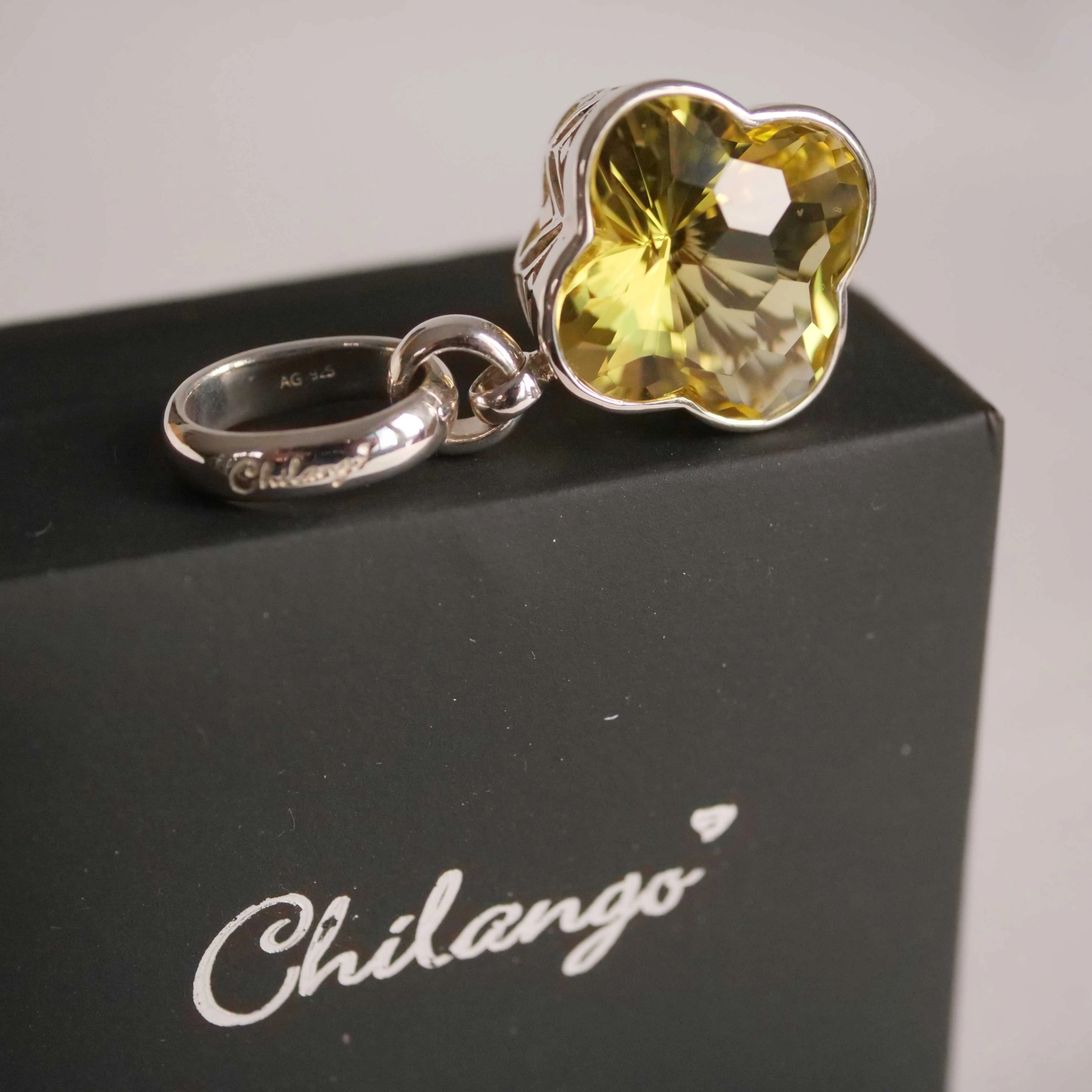 Chilango Anhänger Flower Diamond BR Honey Cut in Lemon Quarz 925er Silber