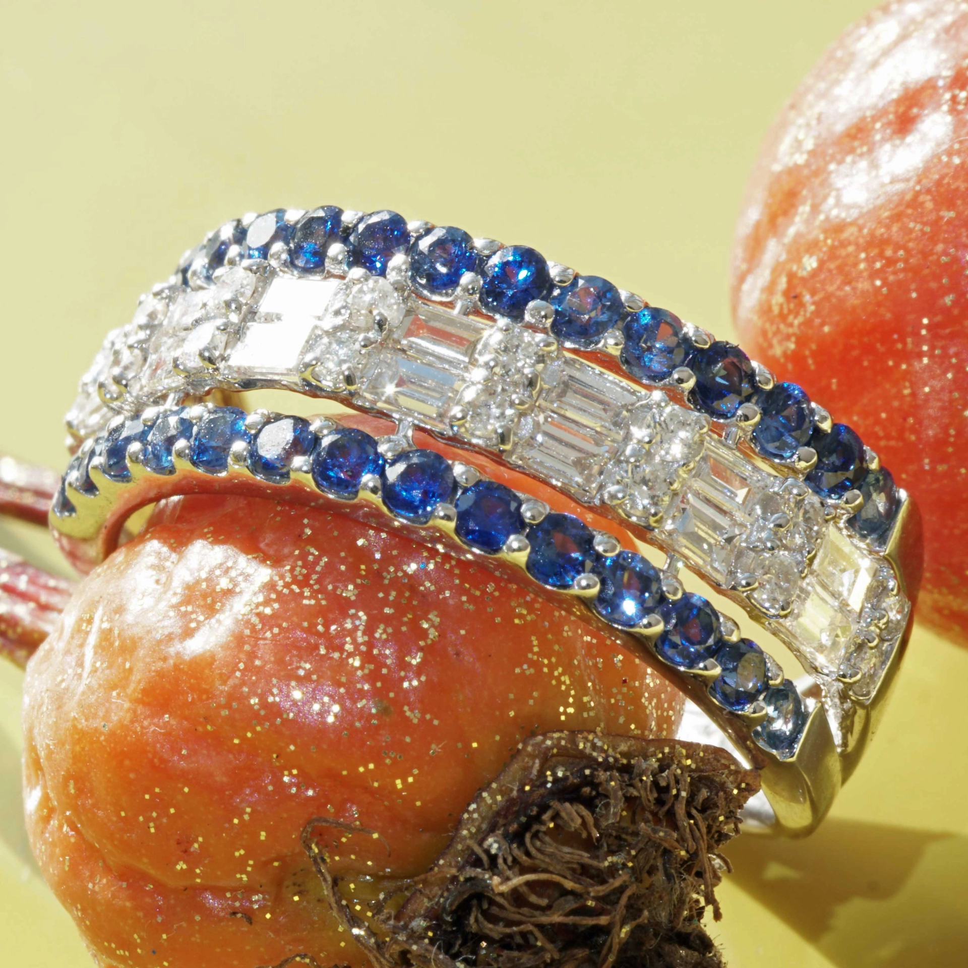 Saphir Brillant Ring 900er Platin mit Diamantbaguetten...aufwendiger Entwurf