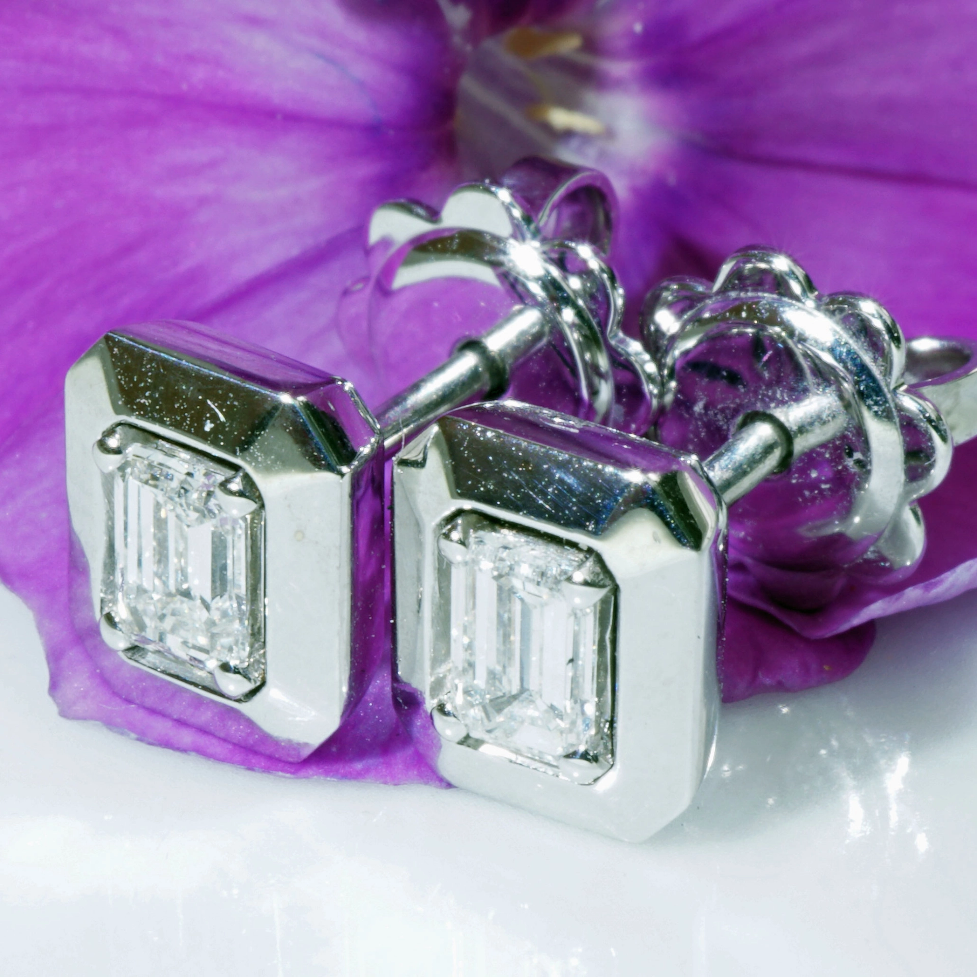 Diamant Emeraldcut Ohrstecker 0.40 ct 750er Weissgold TW VS made in Italy massiv