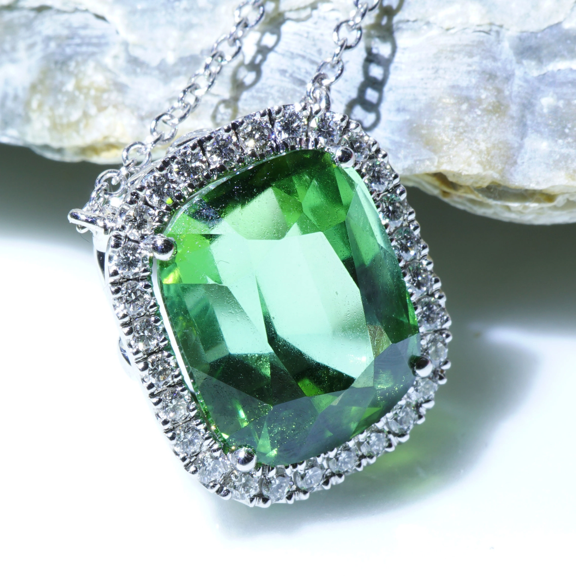 Turmalin Brillant Collier 750er Weissgold Investment lagun-grün Afghanistan 8.35 ct AAA+ Lupenrein