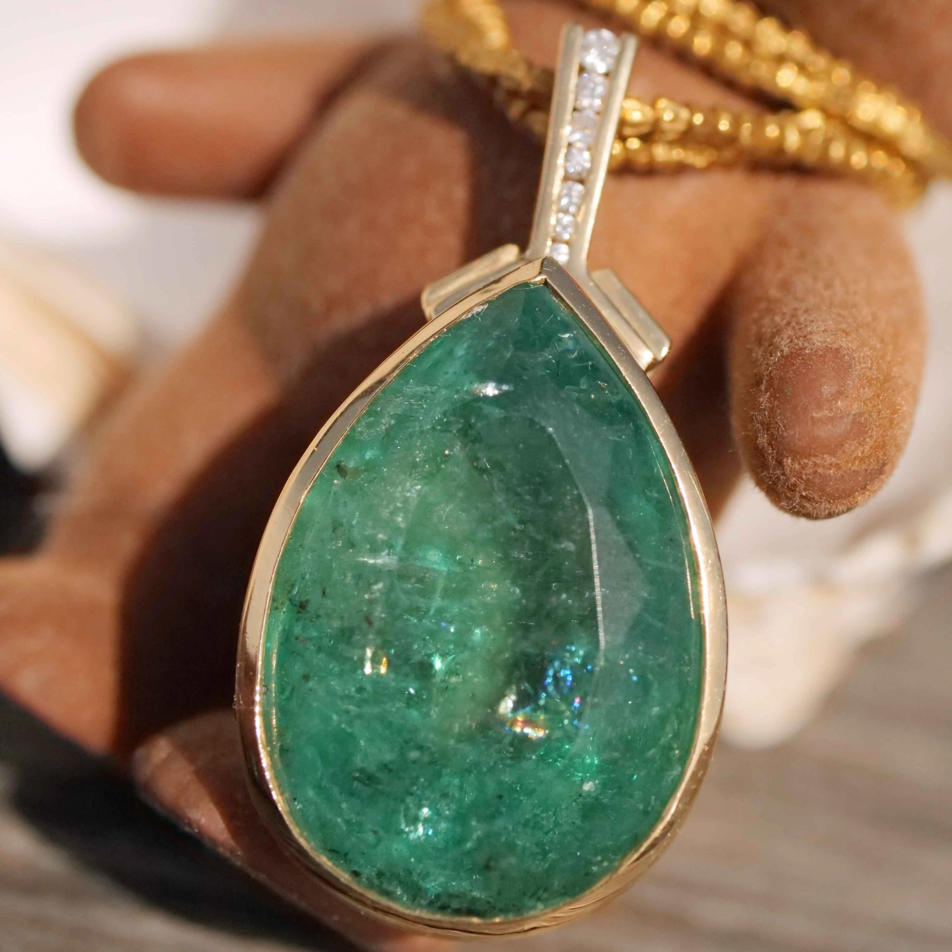 Smaragdtropfen Brillant Anhänger 585er Gelbgold 28 ct...Was für ein Hingucker