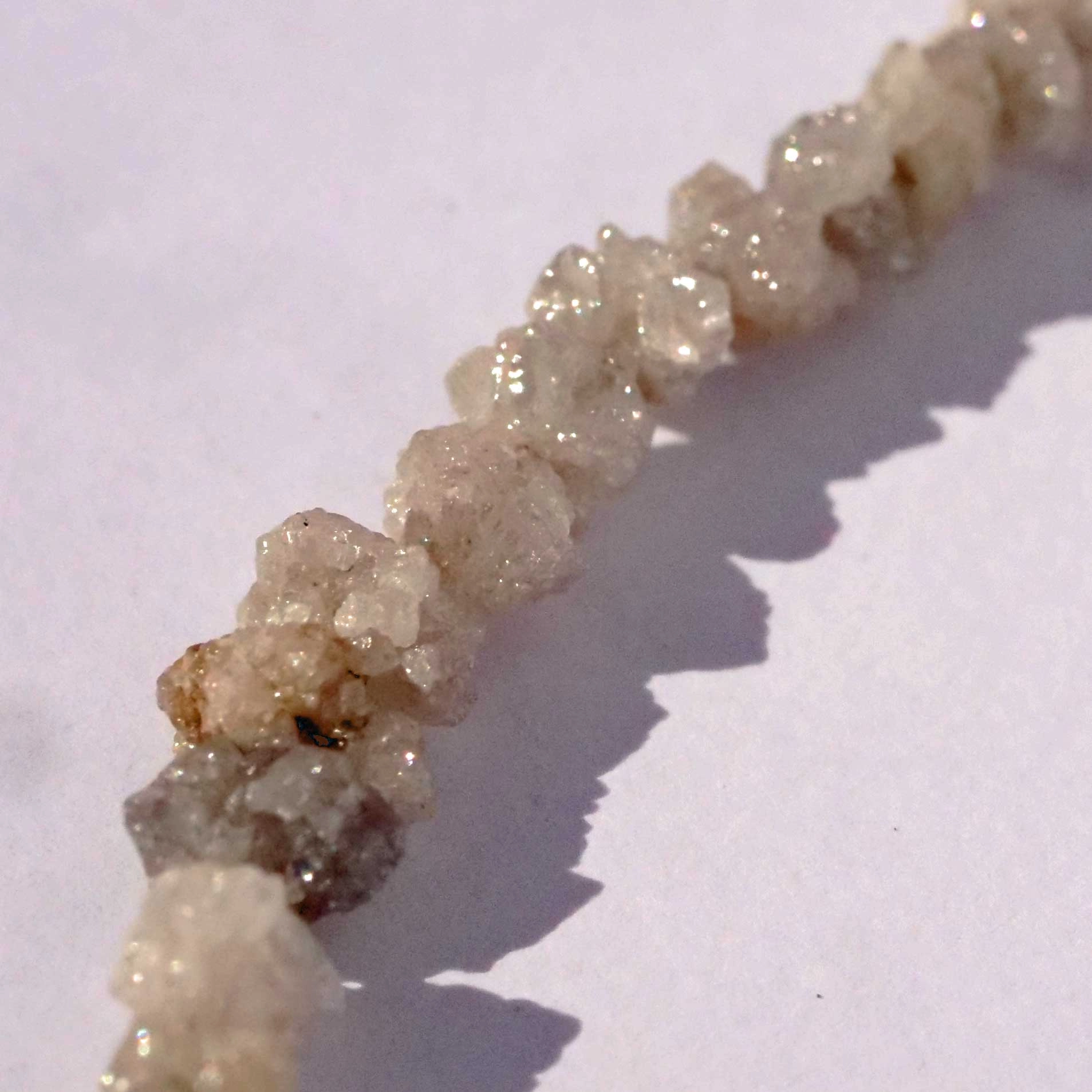 Diamant Rohstein Strang total 55 carat in den natürlichen Diamantfarben 5-6 mm D. .....kleine Komete