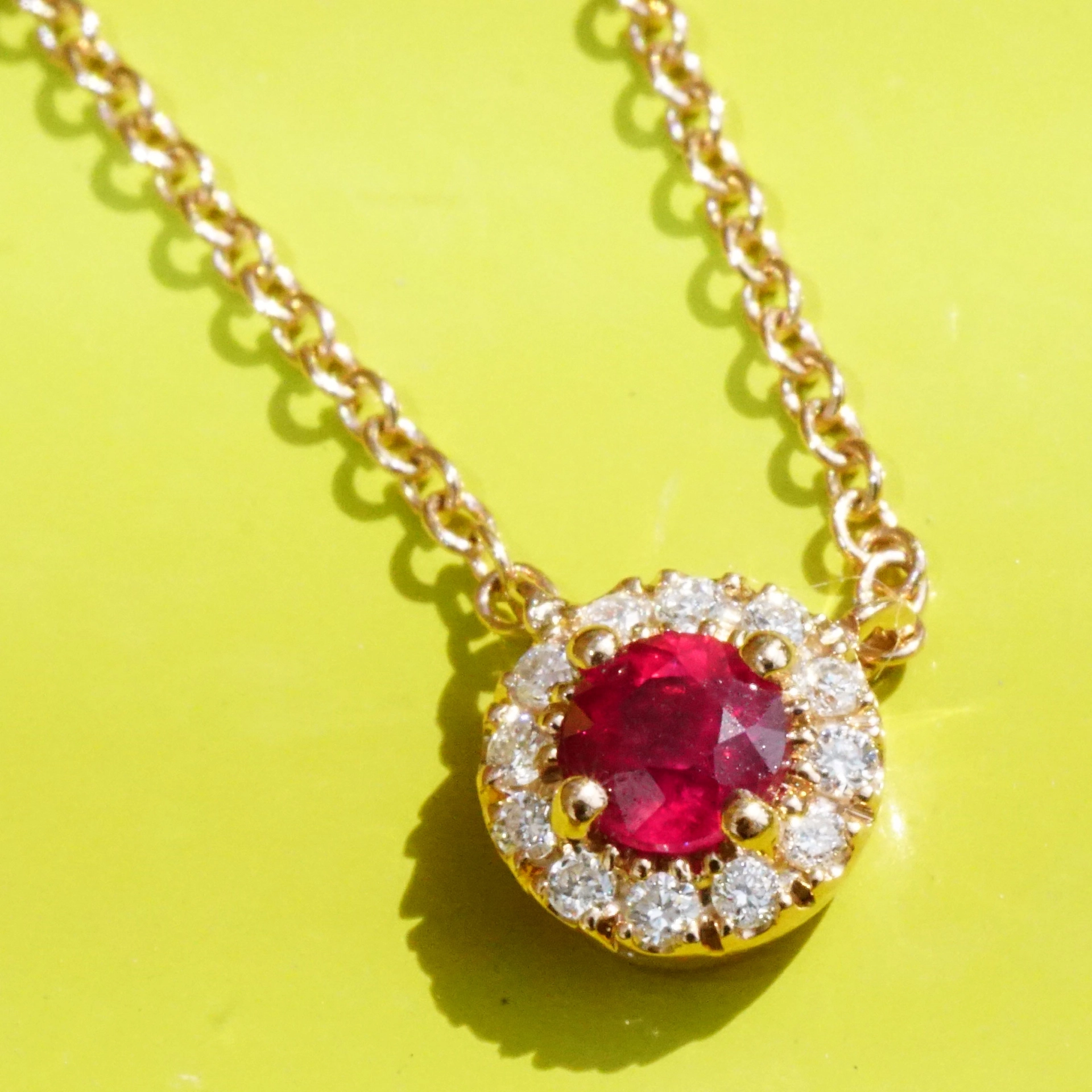 Rubin Brillant Collier 750er Rosegold...die kleinsten Petit Colliers im Sortiment....wie süß